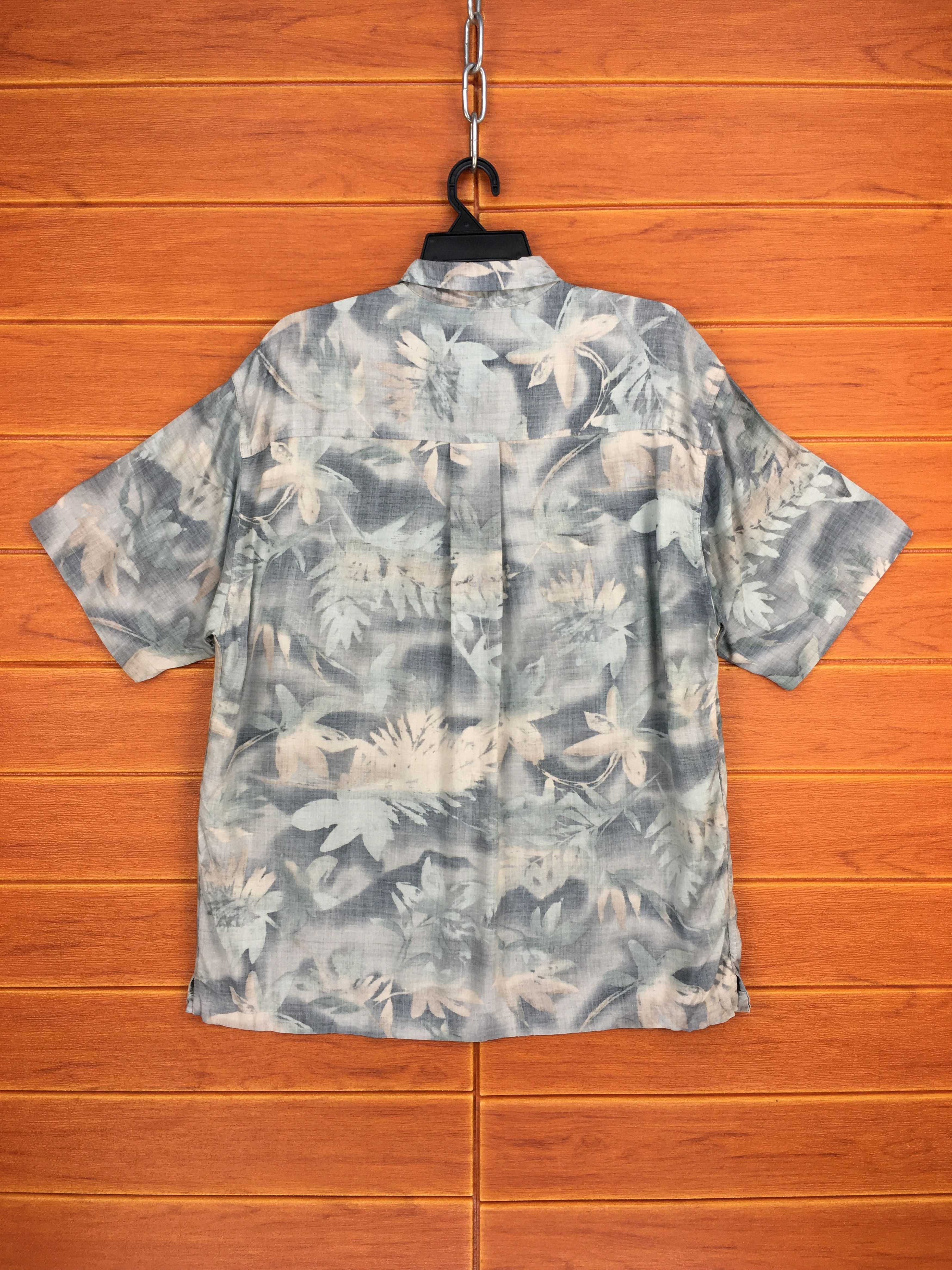 Japanese Brand MARC EDWARDS Abstract Oversize Hawaiian Shirt Size US M / EU 48-50 / 2 - 9 Thumbnail