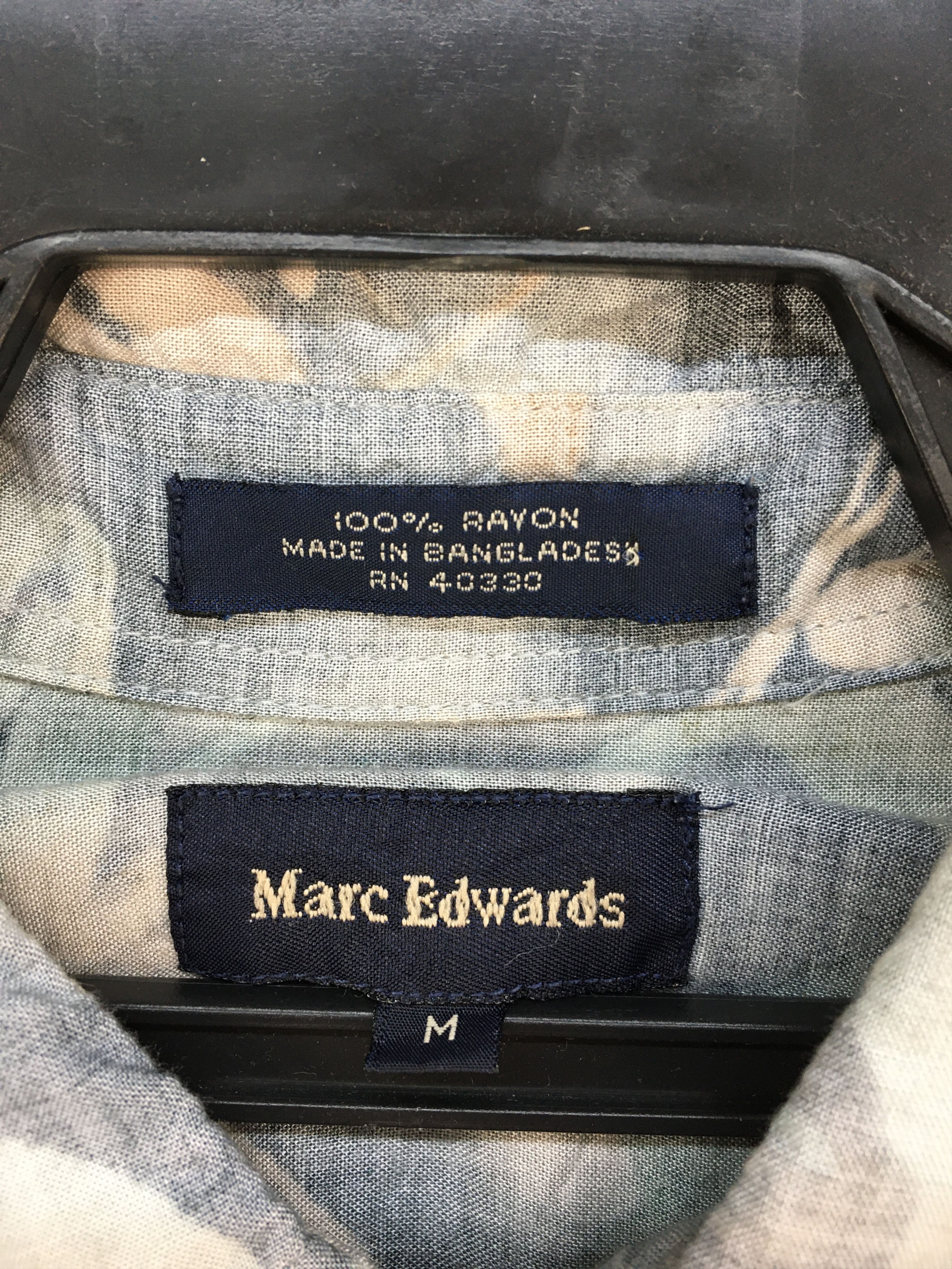Japanese Brand MARC EDWARDS Abstract Oversize Hawaiian Shirt Size US M / EU 48-50 / 2 - 8 Thumbnail