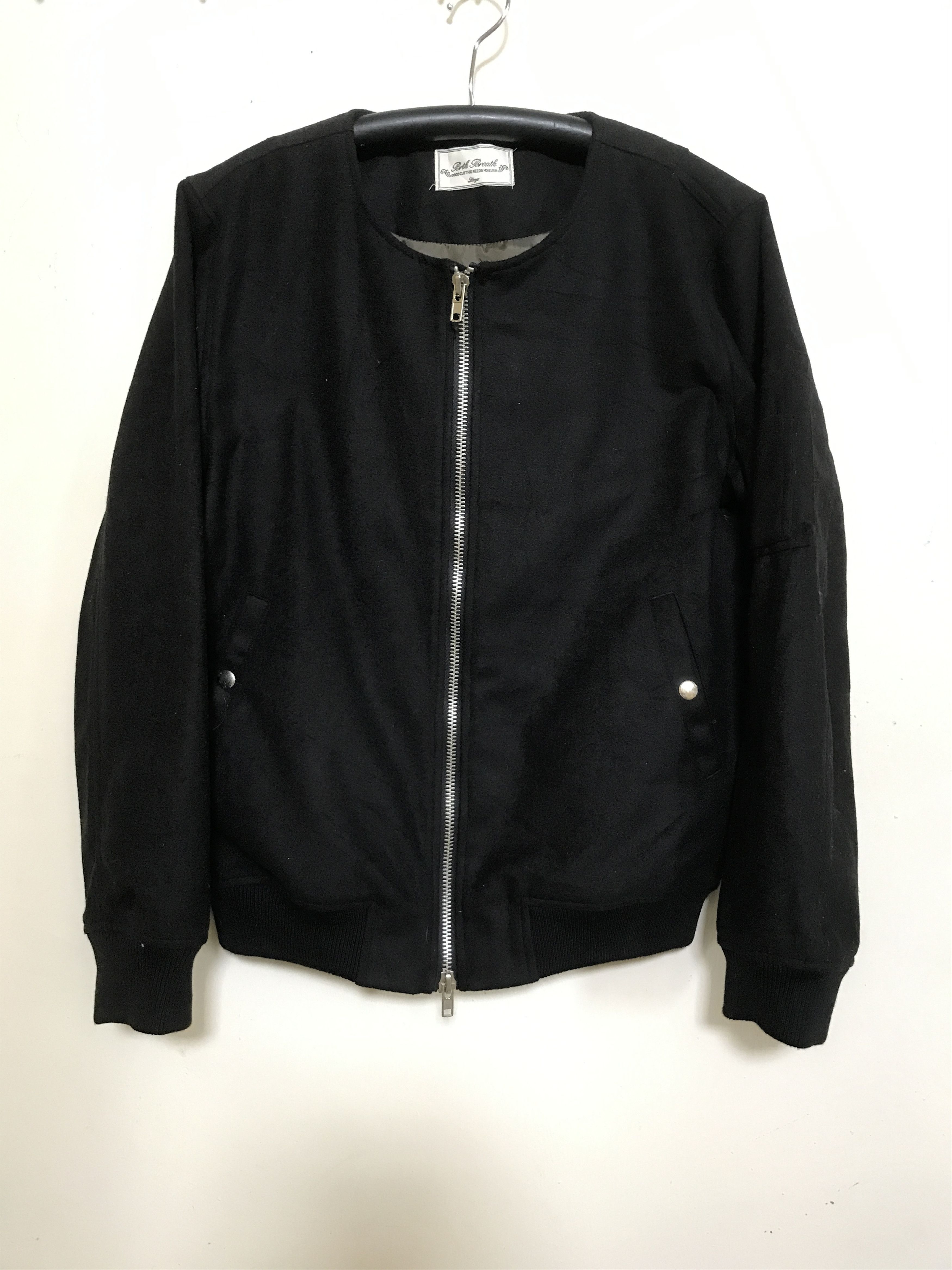 image of Military Jw13 Breathbirth Japan Women Wool Bomber Jacket in Black (Size Medium)