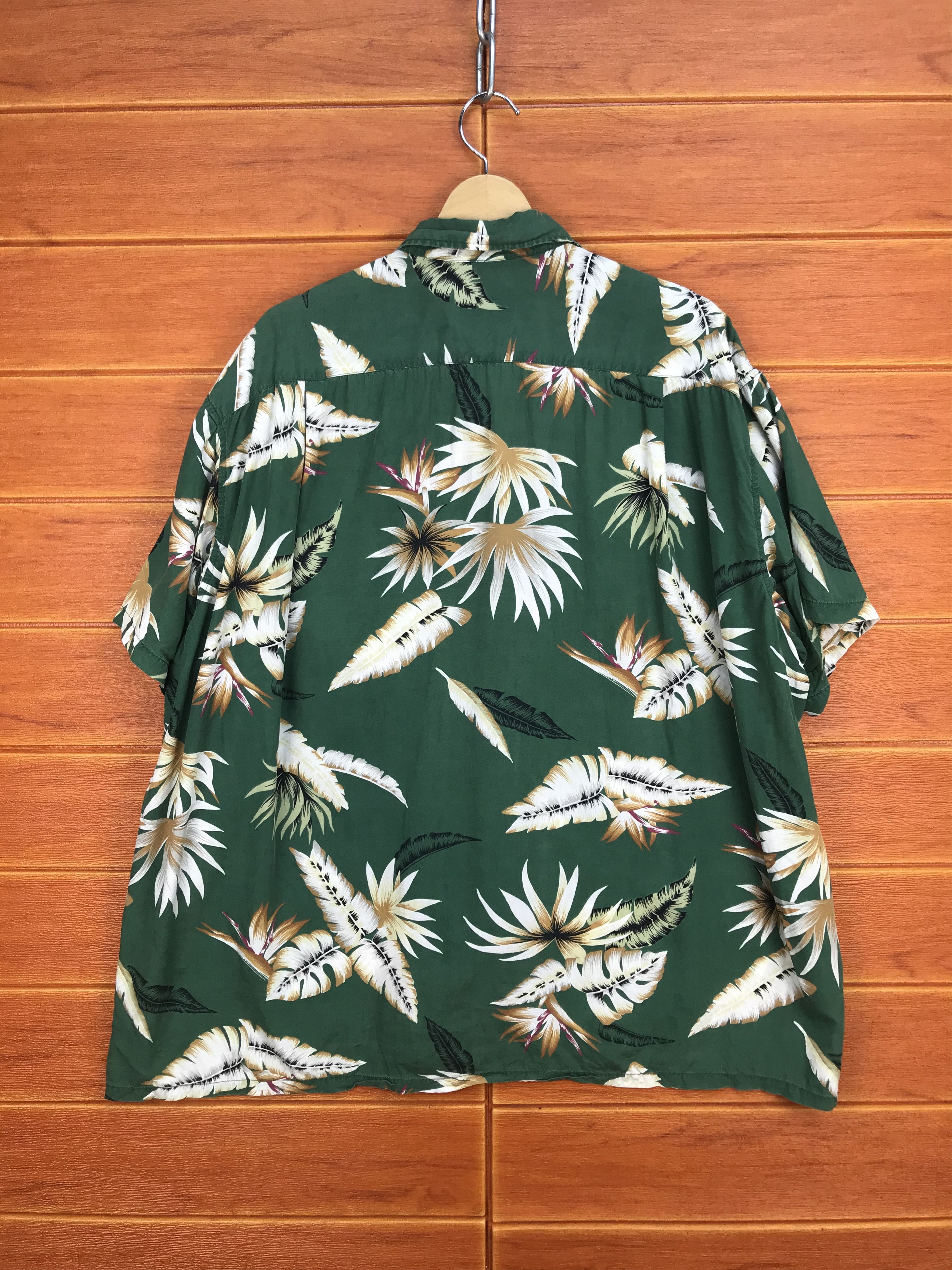 Hysteric Glamour Vintage Japanese Hawaiian GATE BRIDGE Rayon Shirt Size US XXL / EU 58 / 5 - 6 Thumbnail