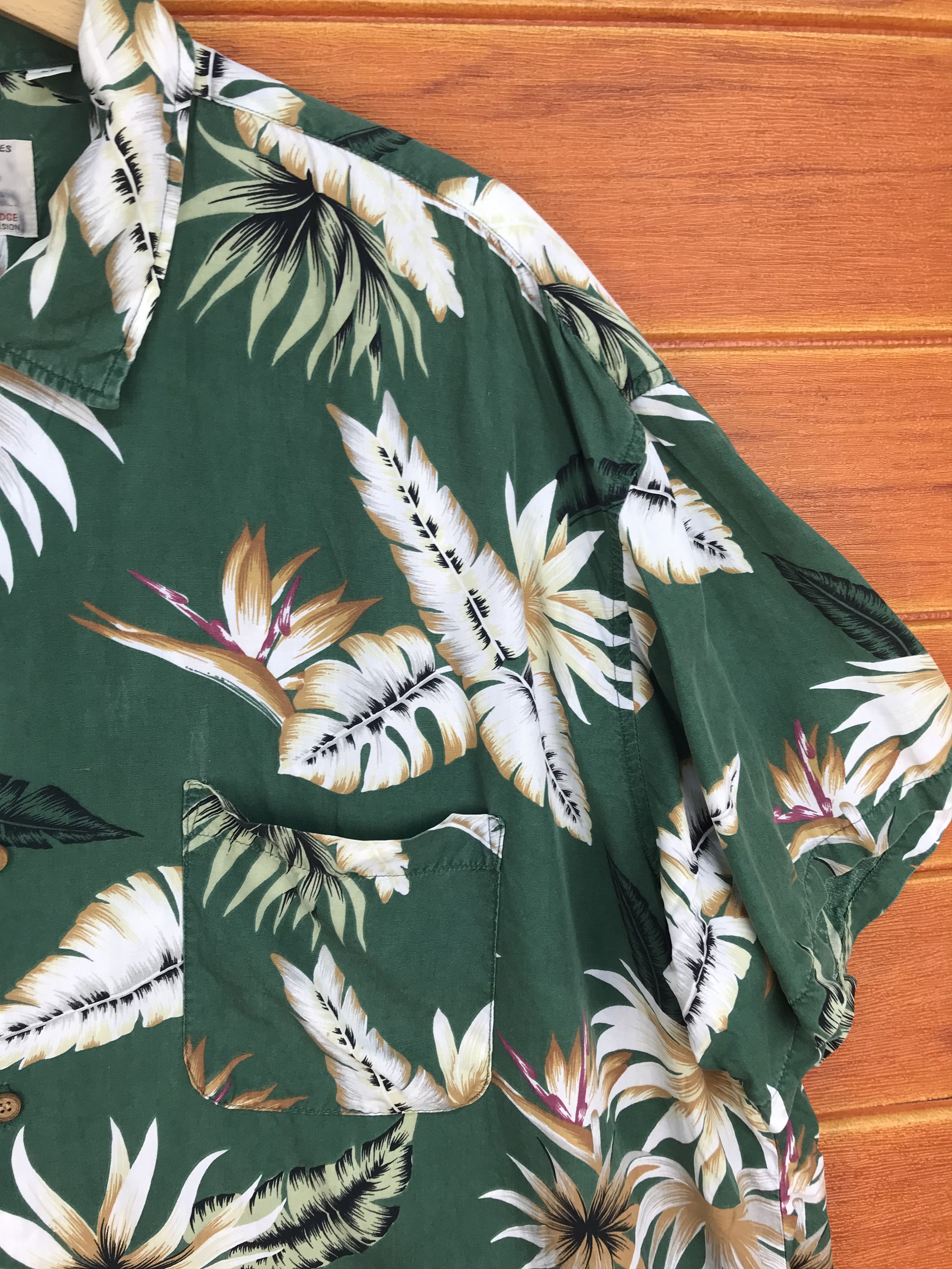 Hysteric Glamour Vintage Japanese Hawaiian GATE BRIDGE Rayon Shirt Size US XXL / EU 58 / 5 - 3 Thumbnail