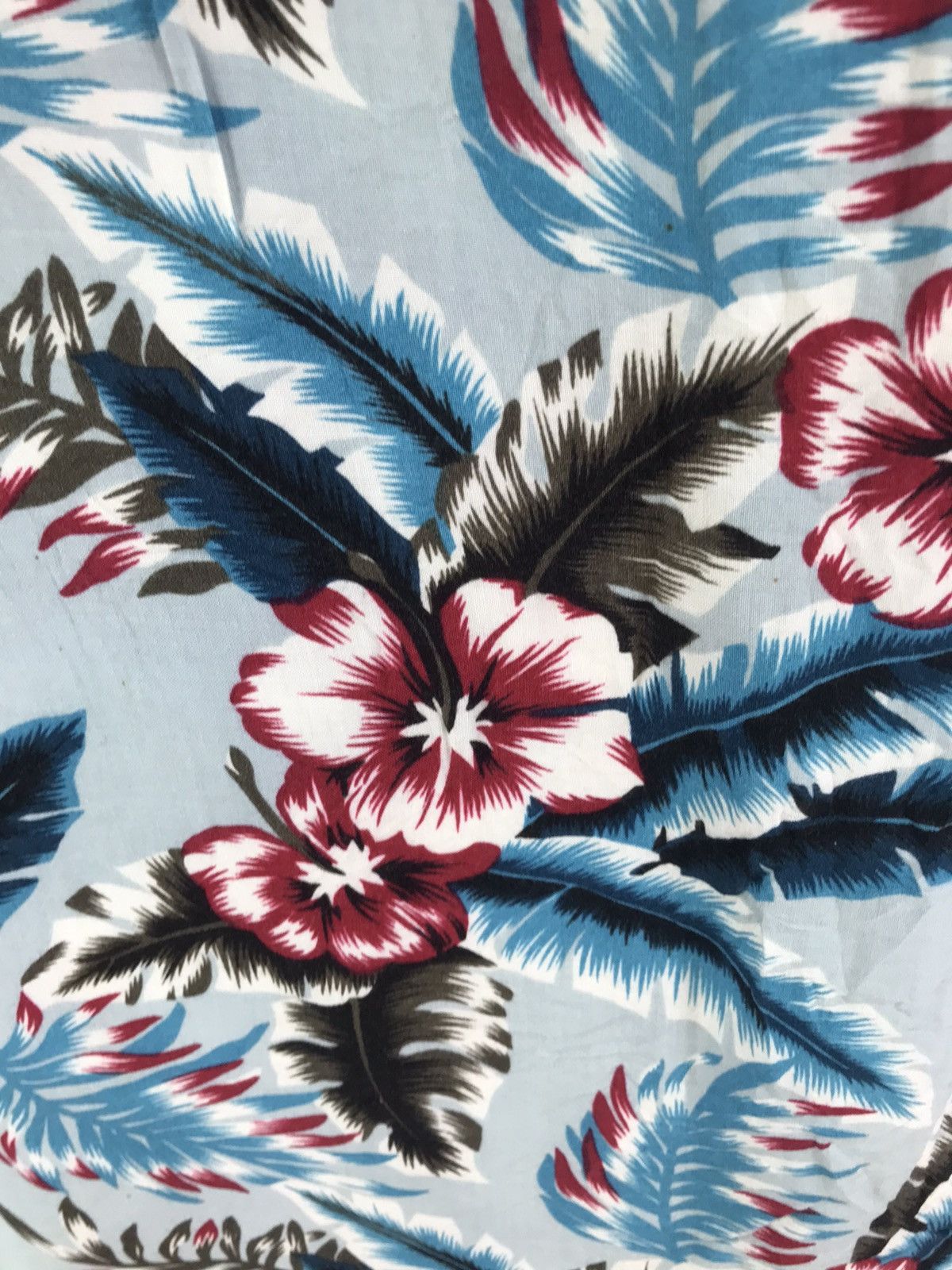 Vintage Vintage Willyrirs Limited Version Rayon Hawaiian Shirt Size US L / EU 52-54 / 3 - 7 Thumbnail