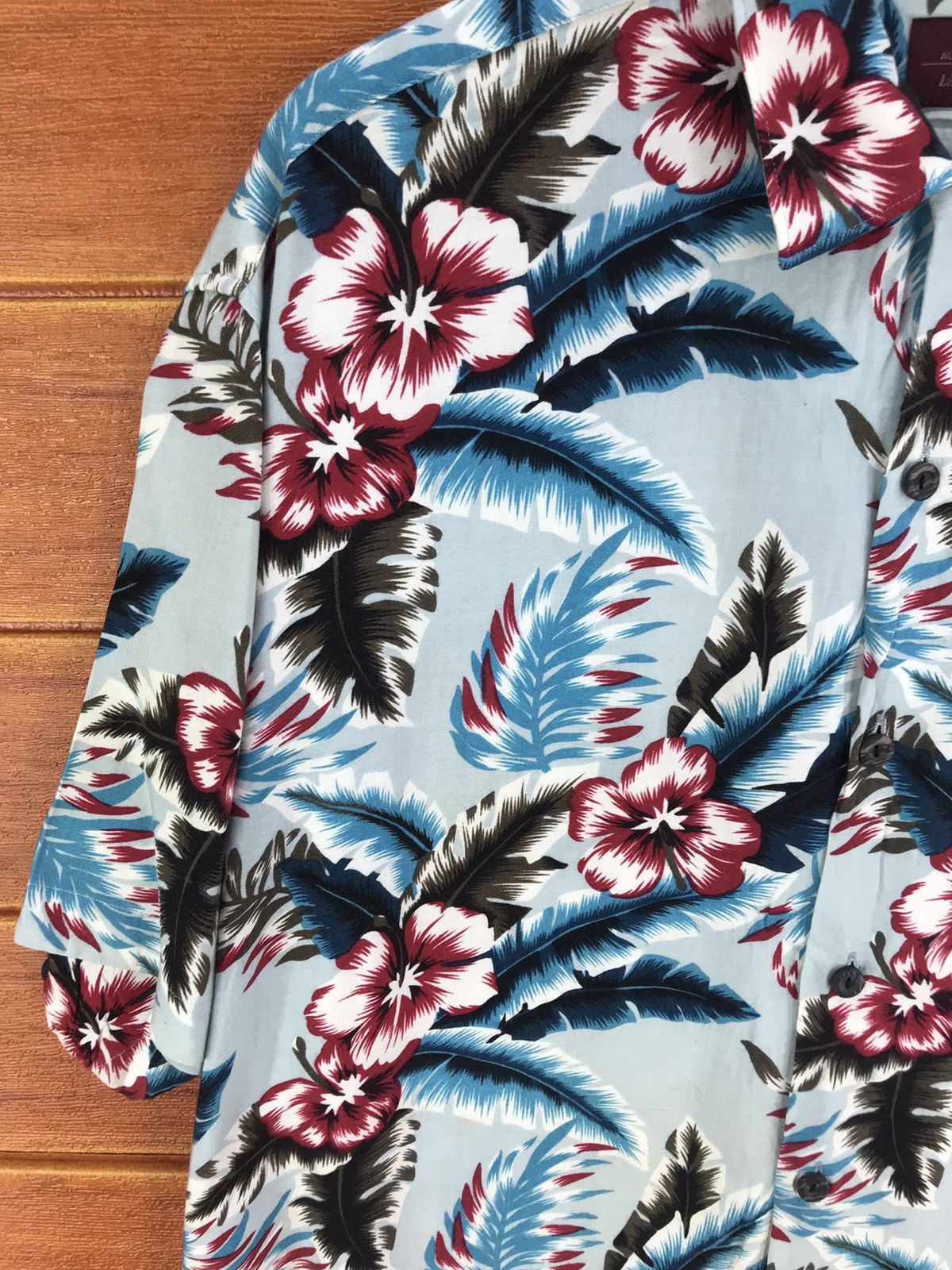 Vintage Vintage Willyrirs Limited Version Rayon Hawaiian Shirt Size US L / EU 52-54 / 3 - 2 Thumbnail