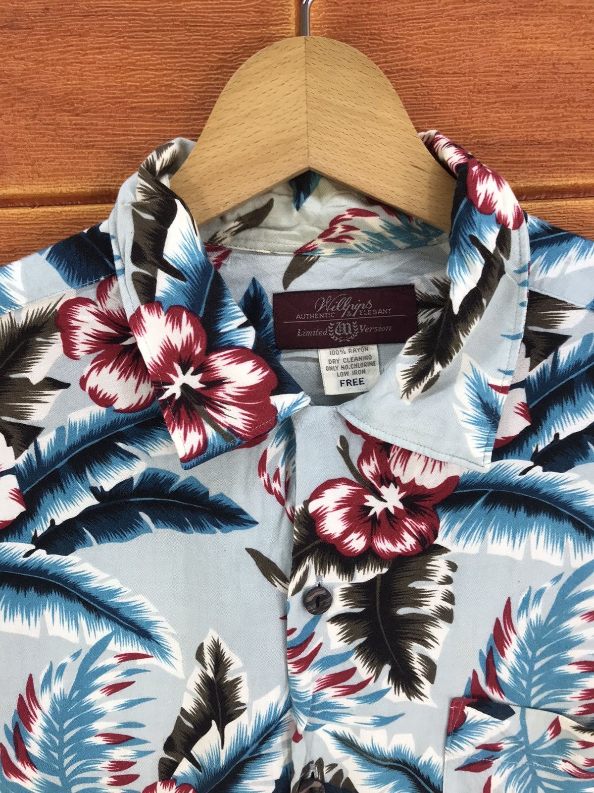 Vintage Vintage Willyrirs Limited Version Rayon Hawaiian Shirt Size US L / EU 52-54 / 3 - 4 Thumbnail