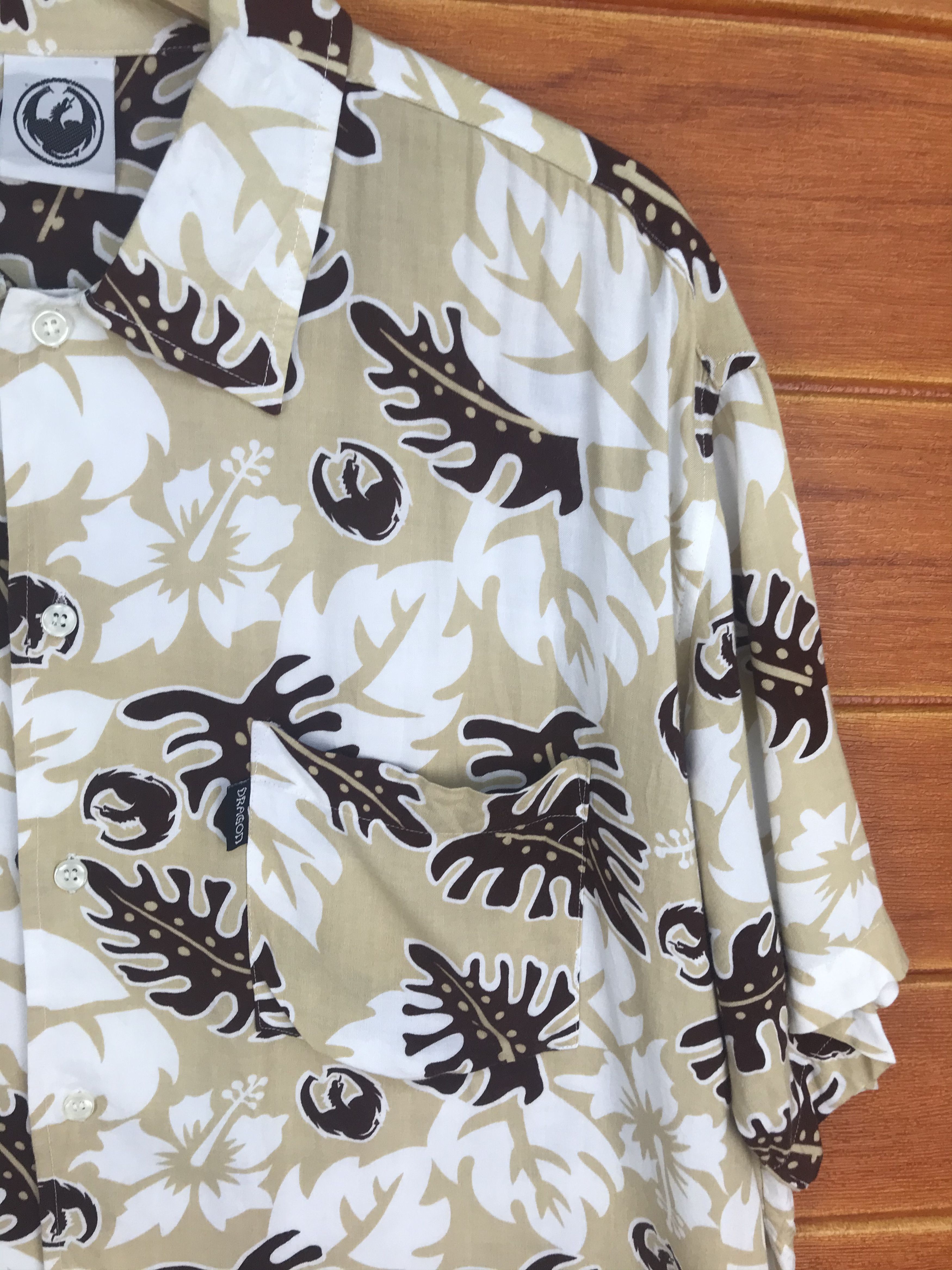 Vintage Vintage DRAGON Skateboard Hawaiian Shirt Size US L / EU 52-54 / 3 - 3 Thumbnail