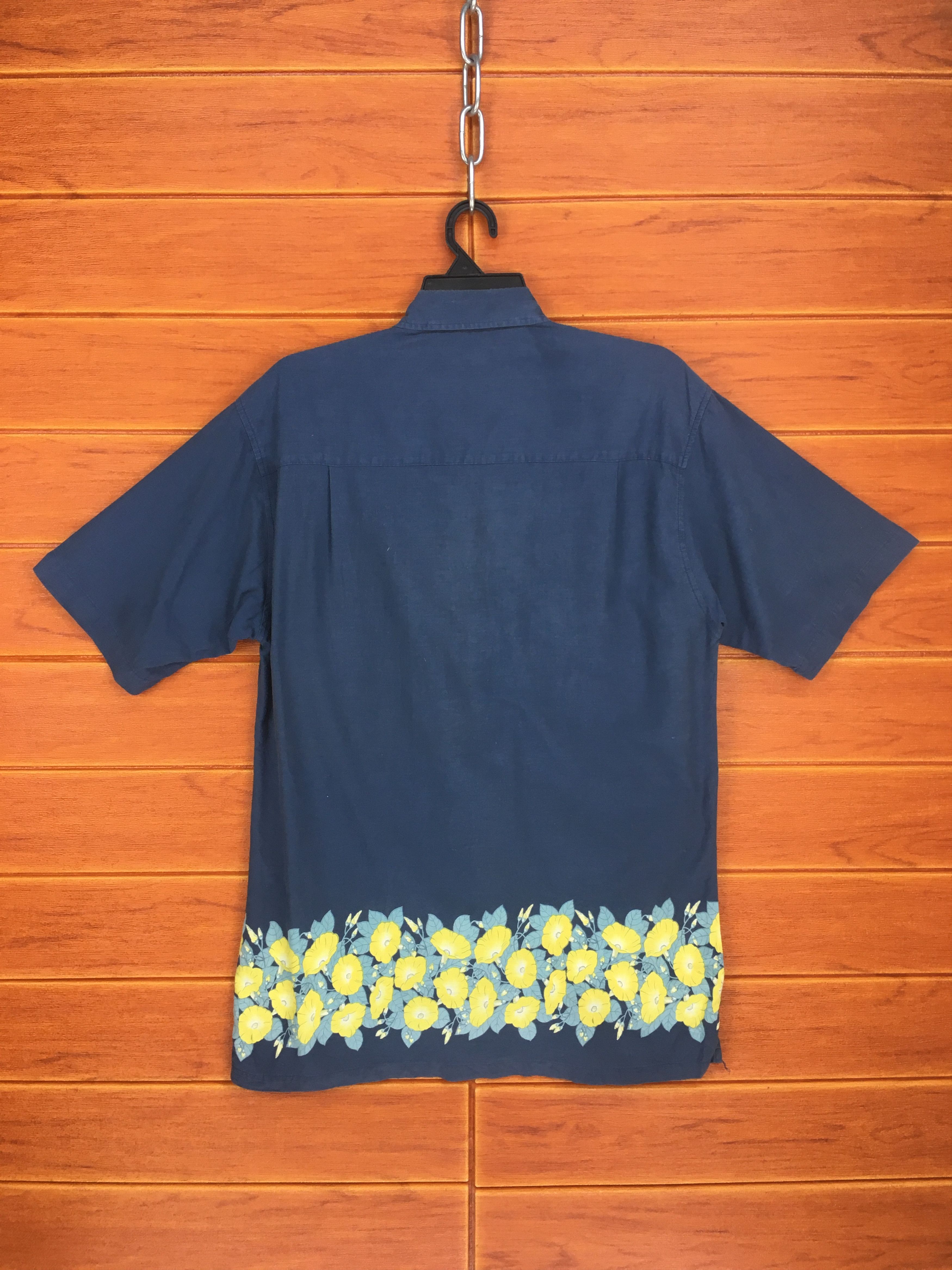 Vintage Vintage TIS SELLECTION Hawaiian Shirt Size US M / EU 48-50 / 2 - 9 Thumbnail