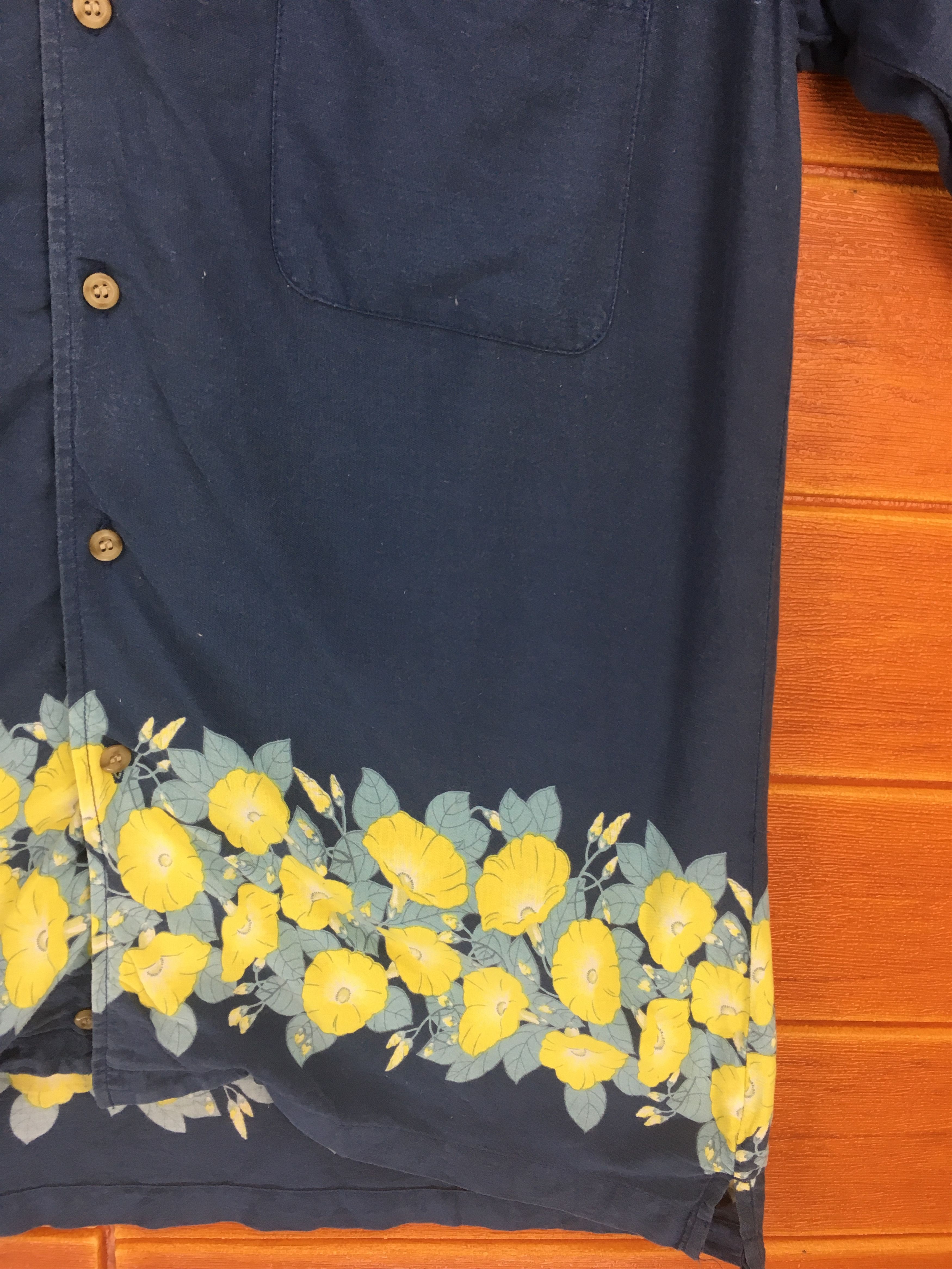 Vintage Vintage TIS SELLECTION Hawaiian Shirt Size US M / EU 48-50 / 2 - 5 Thumbnail