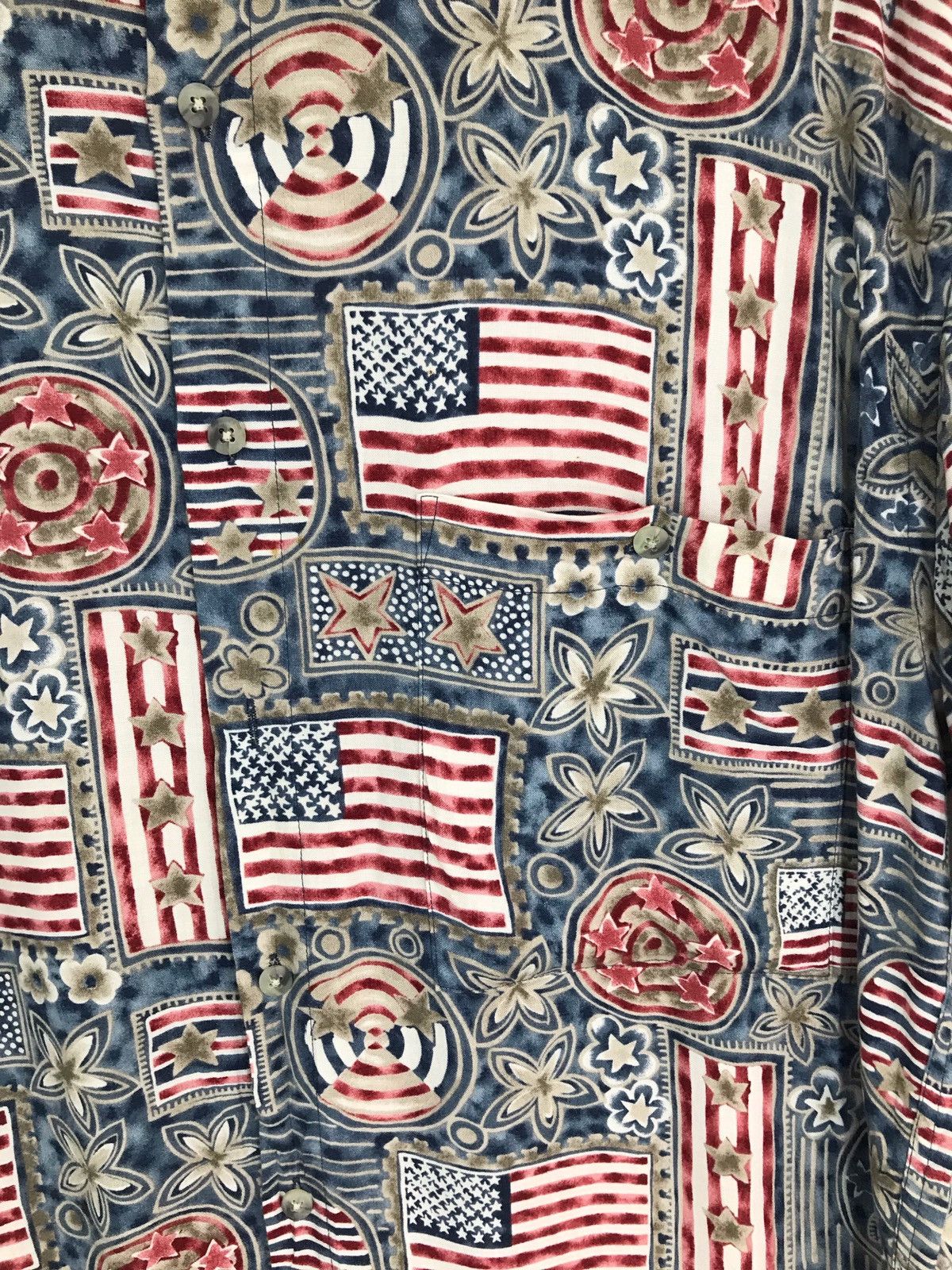Vintage Vintage Hawaiian CAMPIA MODA 100% Rayon US Flag Floral Baggy Size US M / EU 48-50 / 2 - 4 Thumbnail