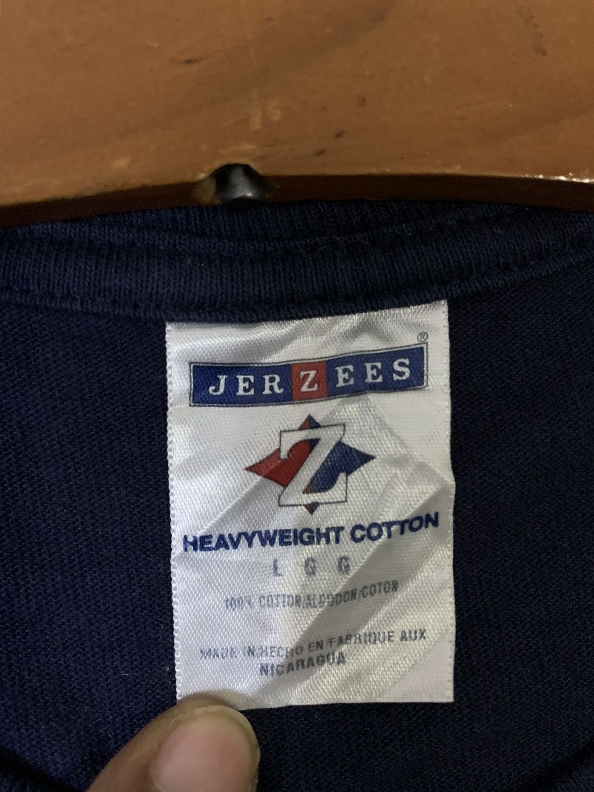 Jerzees Vintage Boston Red Sox World Series Champions 2004 Tshirt Size US L / EU 52-54 / 3 - 6 Thumbnail