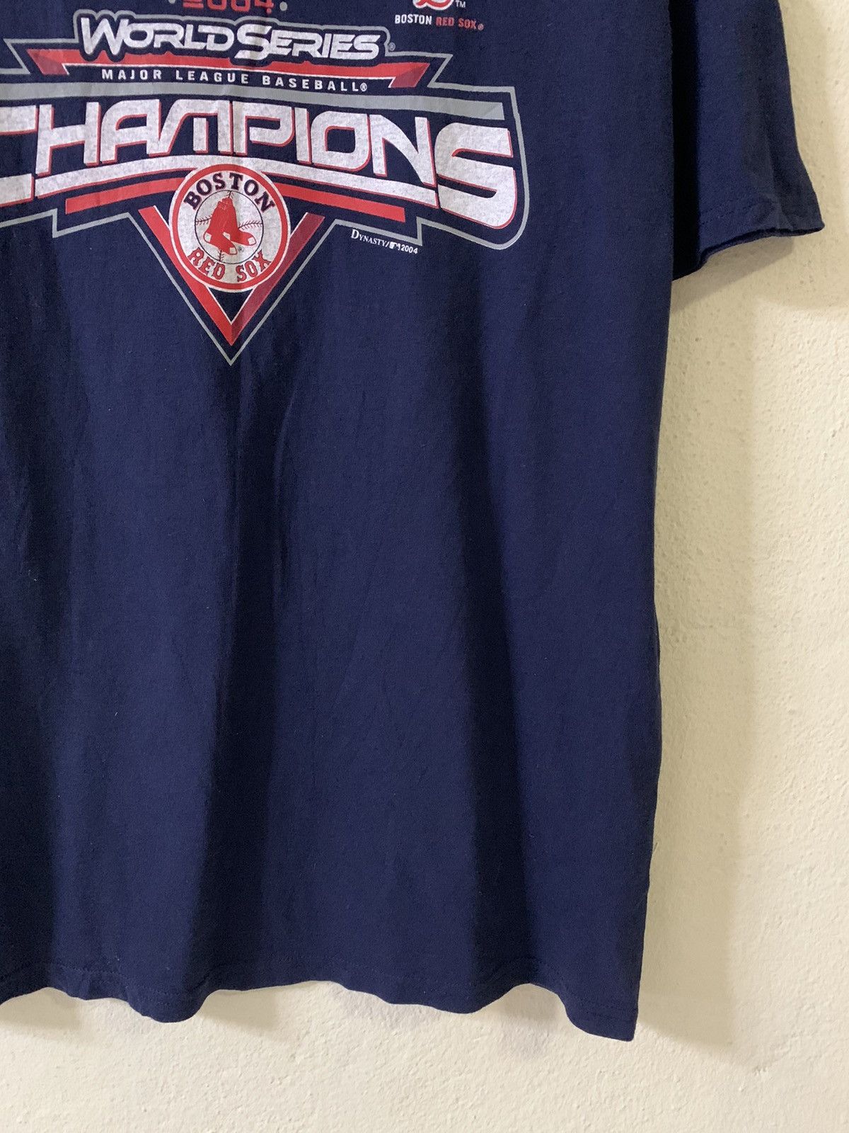 Jerzees Vintage Boston Red Sox World Series Champions 2004 Tshirt Size US L / EU 52-54 / 3 - 2 Thumbnail