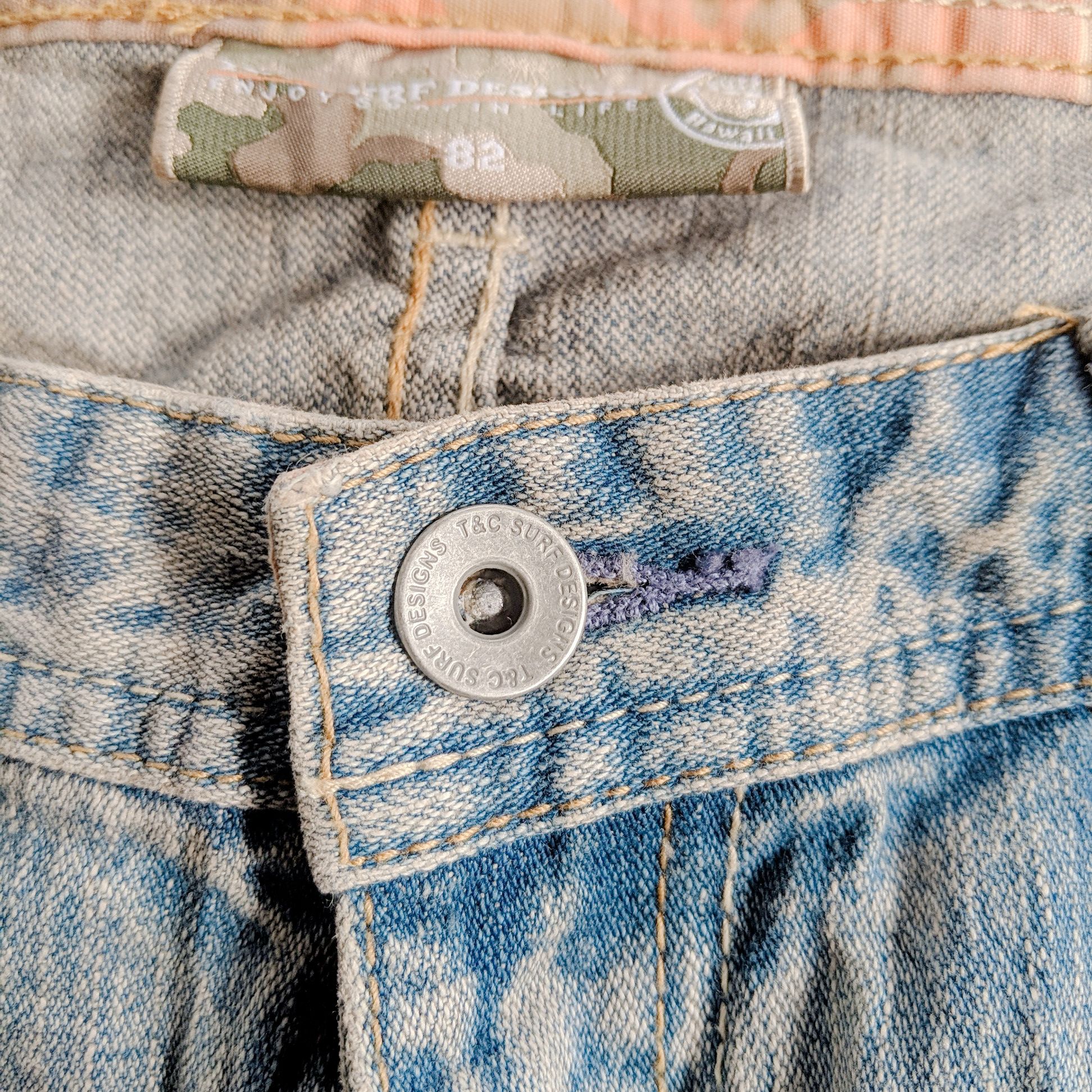 Japanese Brand × Jean × Vintage W30 🔥 Vintage T&C Surf Distress Jean Faded Denim Pants Sicks Size US 30 / EU 46 - 9 Thumbnail