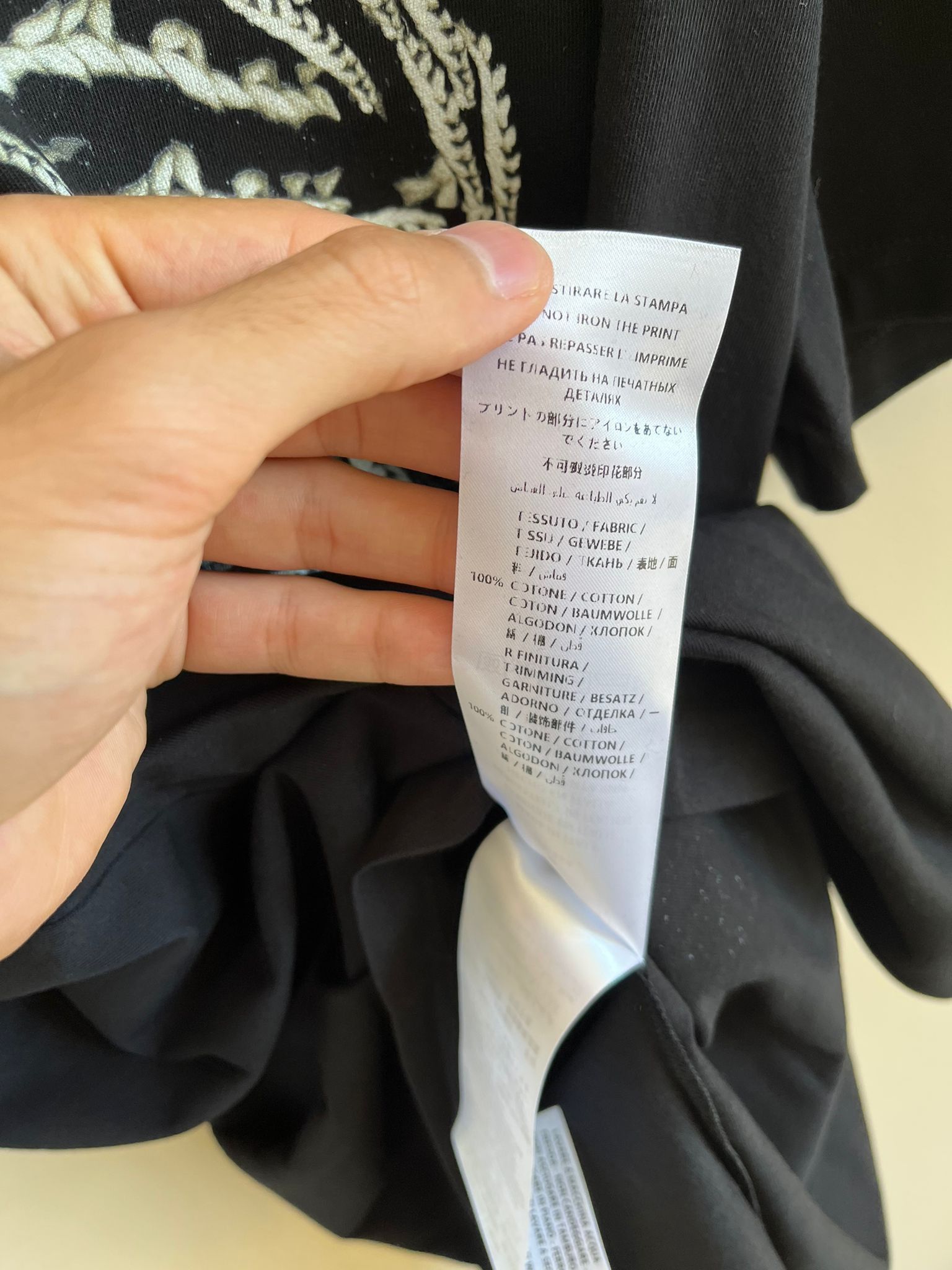 Alexander McQueen Short Sleeve Tee Shirt in Black Size US M / EU 48-50 / 2 - 9 Thumbnail