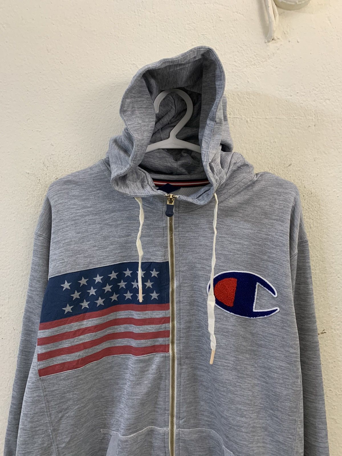 Champion Champion Nice Design Hoodie Size US L / EU 52-54 / 3 - 4 Thumbnail