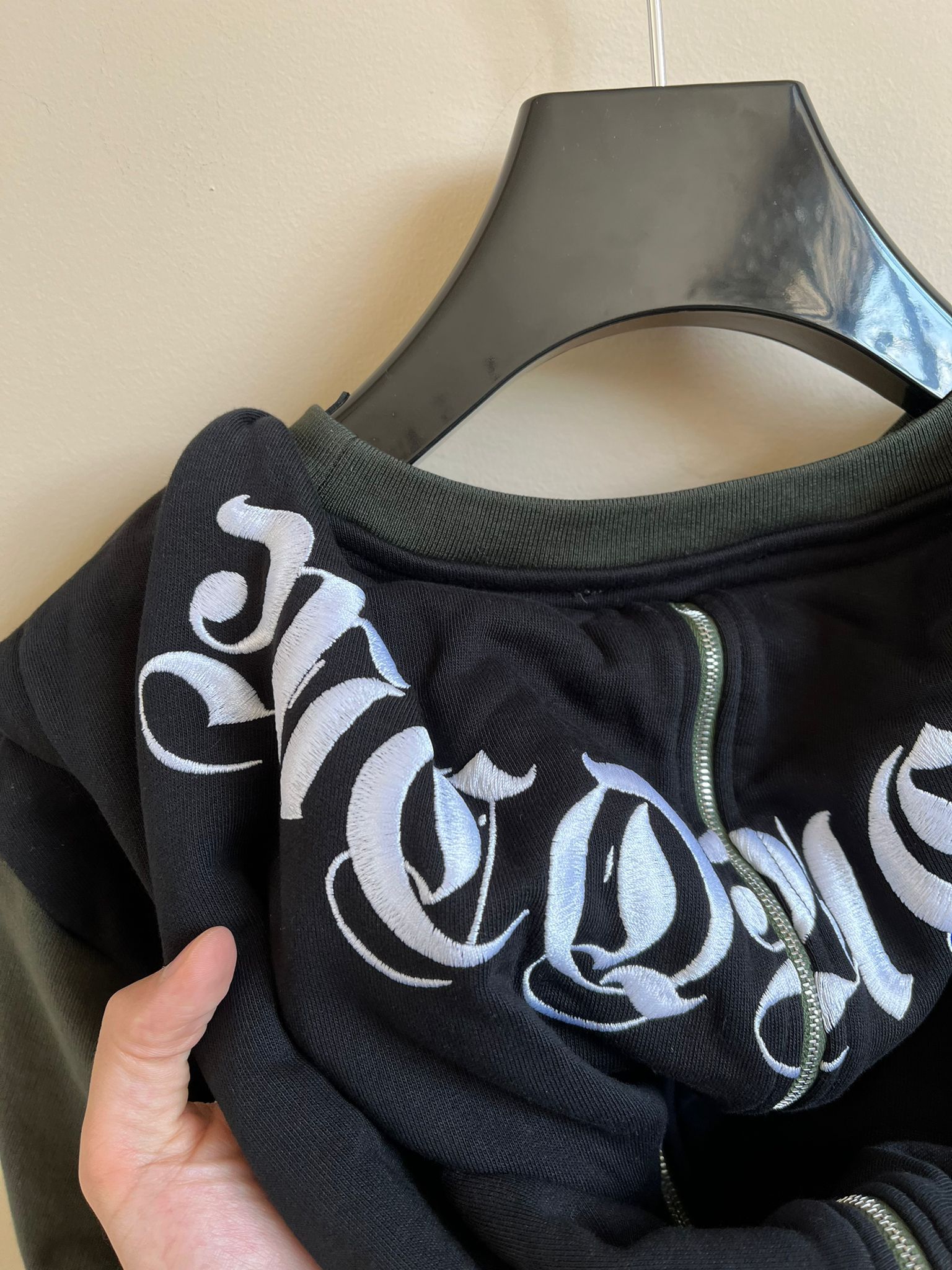 Alexander McQueen Hoodie in Black Size US M / EU 48-50 / 2 - 3 Thumbnail