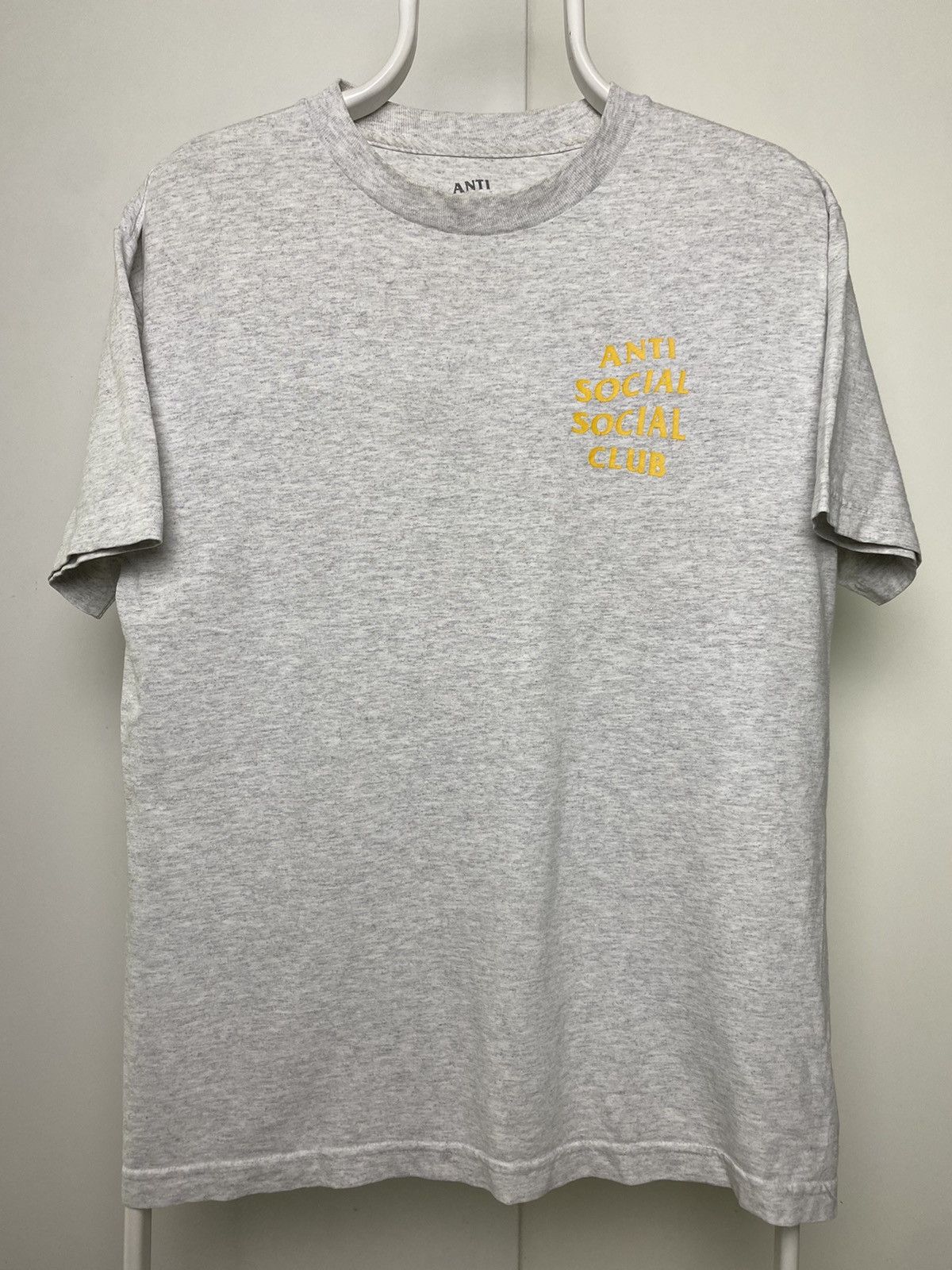 Anti Social Social Club Anti Social Social Club grey Tee yellow logo Size US M / EU 48-50 / 2 - 4 Thumbnail