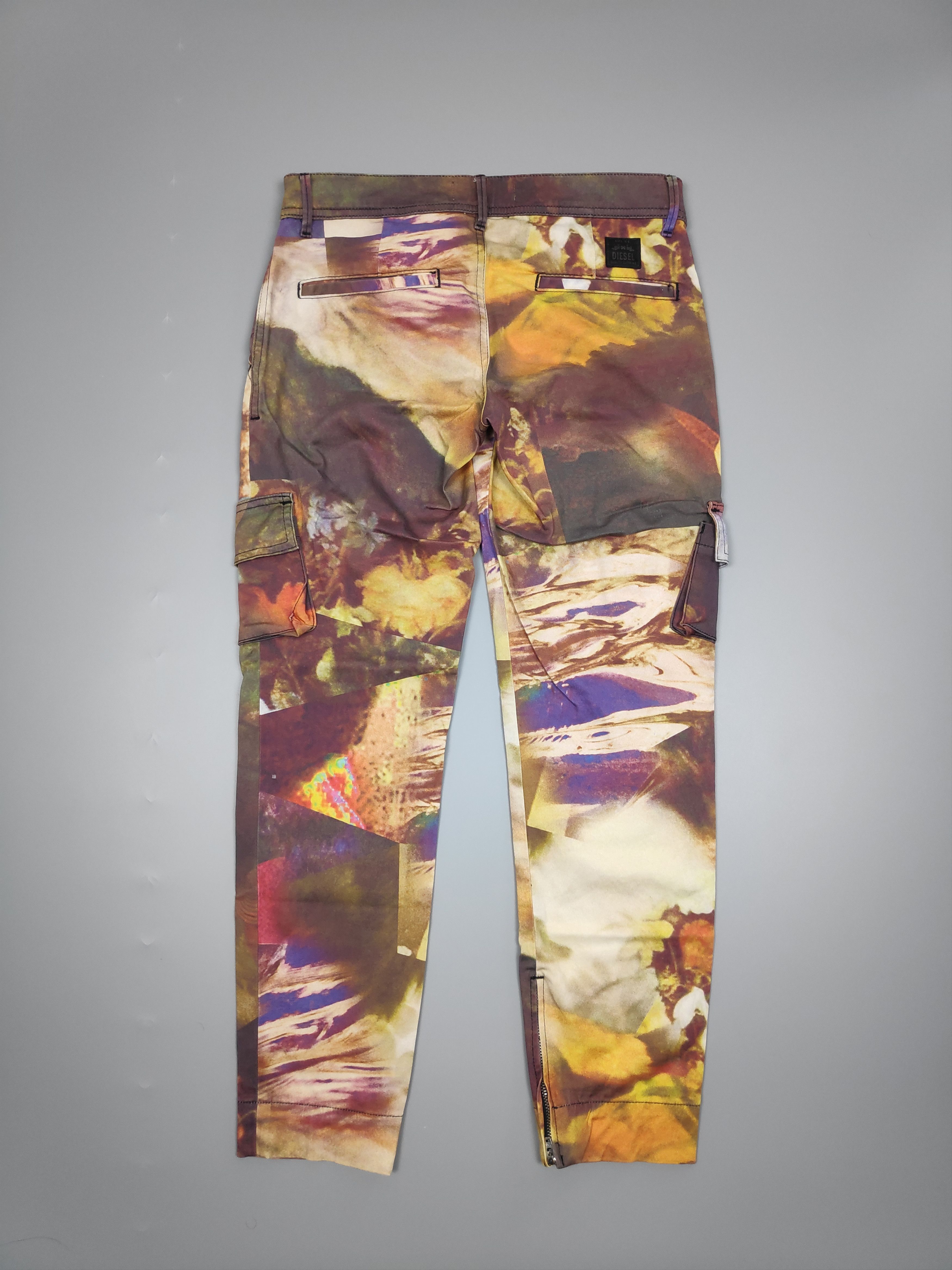 Diesel × Seditionaries 🔥RARE🔥 DIESEL CARGO WASHED PRINTED Size US 29 - 2 Thumbnail