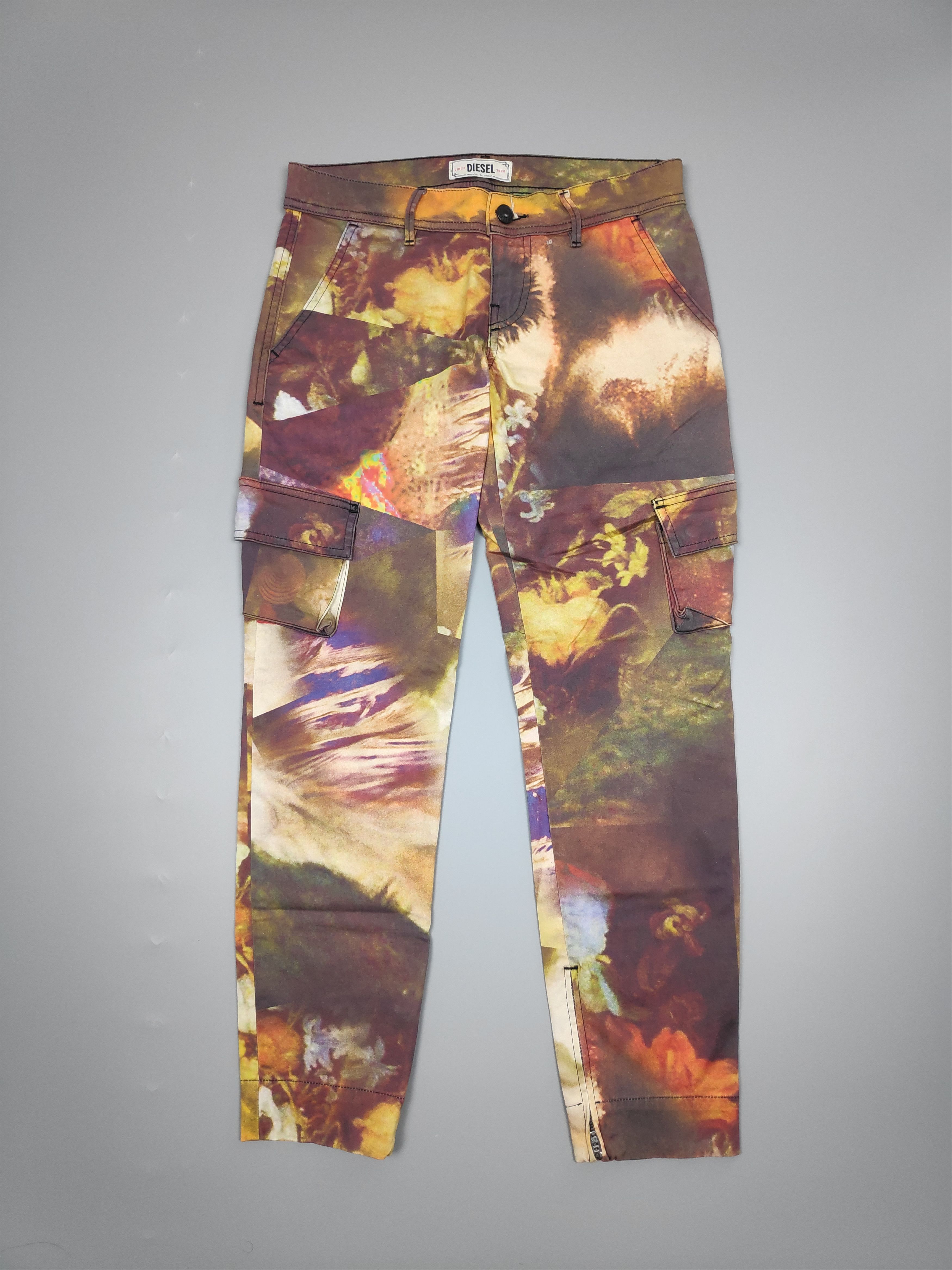 Diesel × Seditionaries 🔥RARE🔥 DIESEL CARGO WASHED PRINTED Size US 29 - 1 Thumbnail