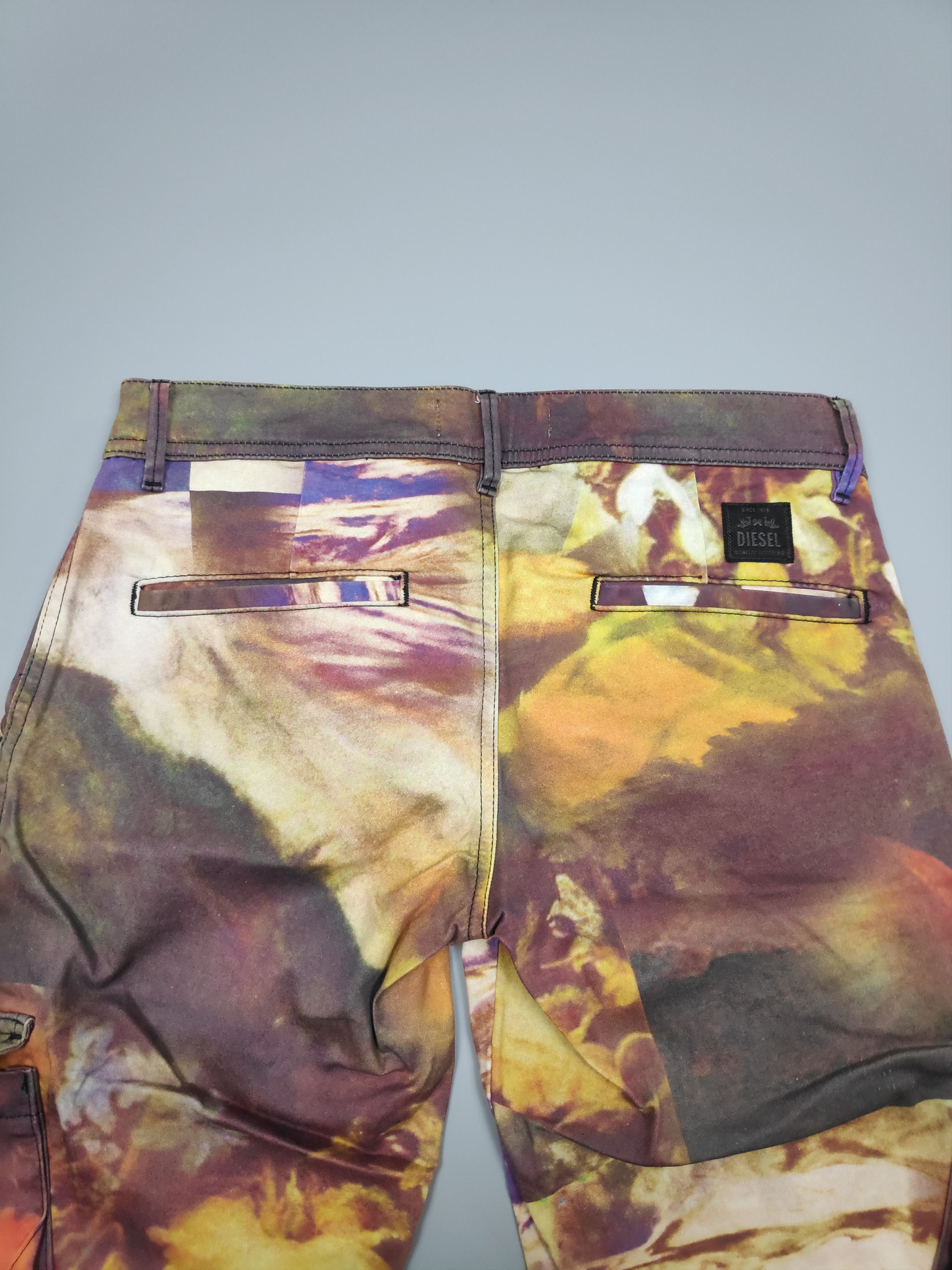 Diesel × Seditionaries 🔥RARE🔥 DIESEL CARGO WASHED PRINTED Size US 29 - 4 Thumbnail