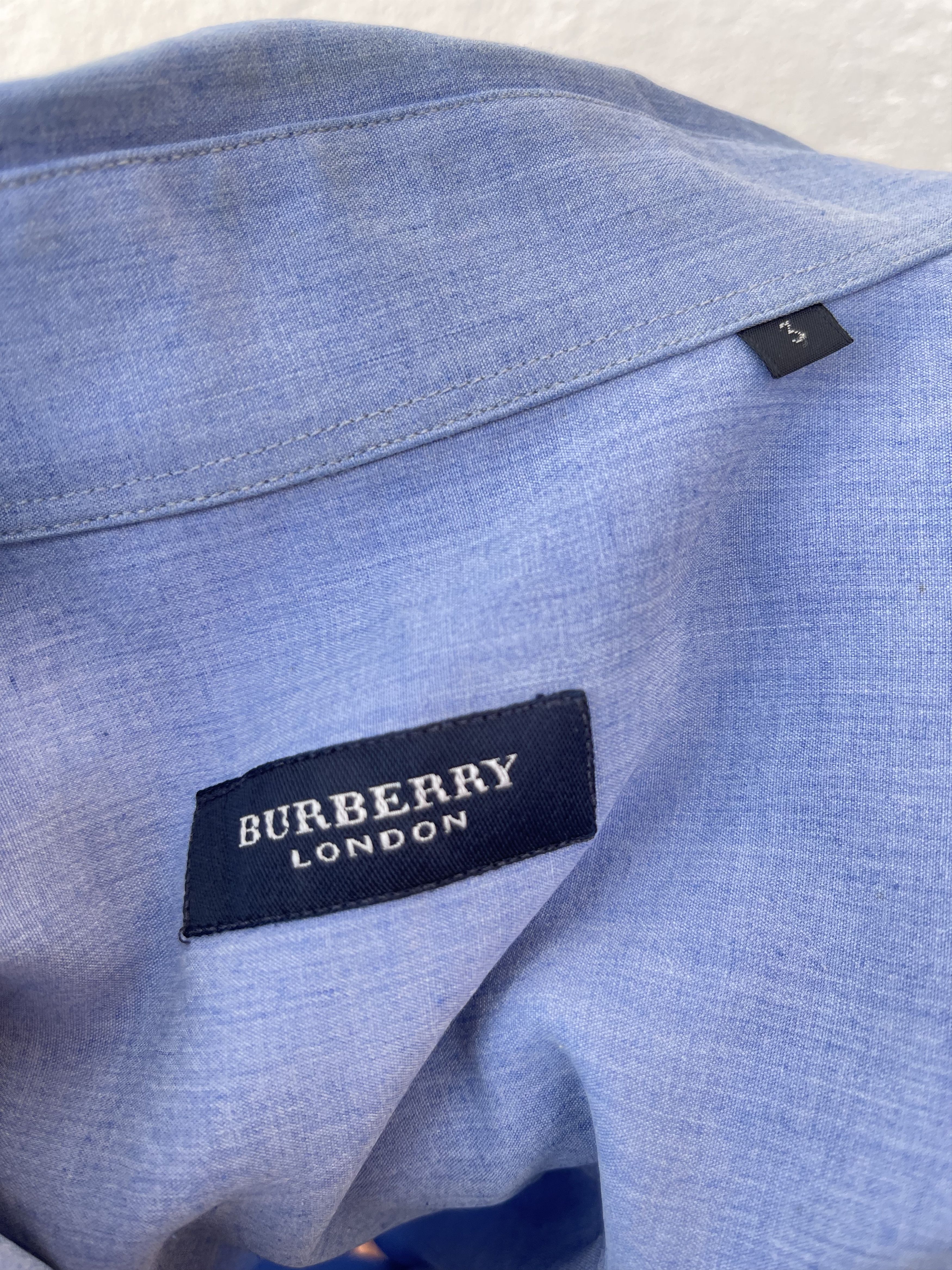 Burberry 🔥 Burberry summer shirt tshirt true size L Size US L / EU 52-54 / 3 - 7 Thumbnail