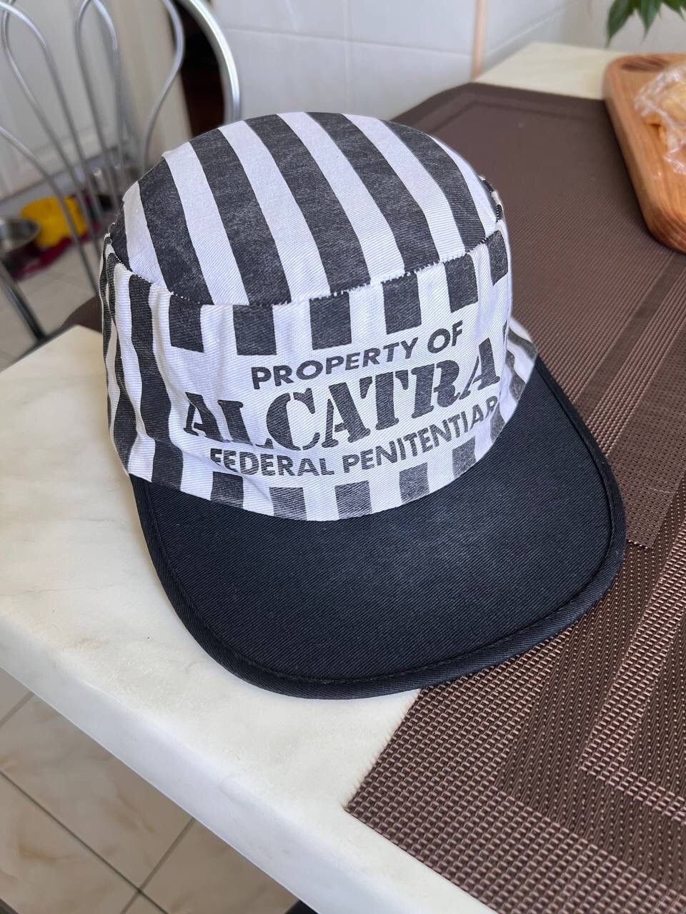 Vintage Vintage Alcatraz Federal Penitentiary SnapBack hat cap Size ONE SIZE - 1 Thumbnail
