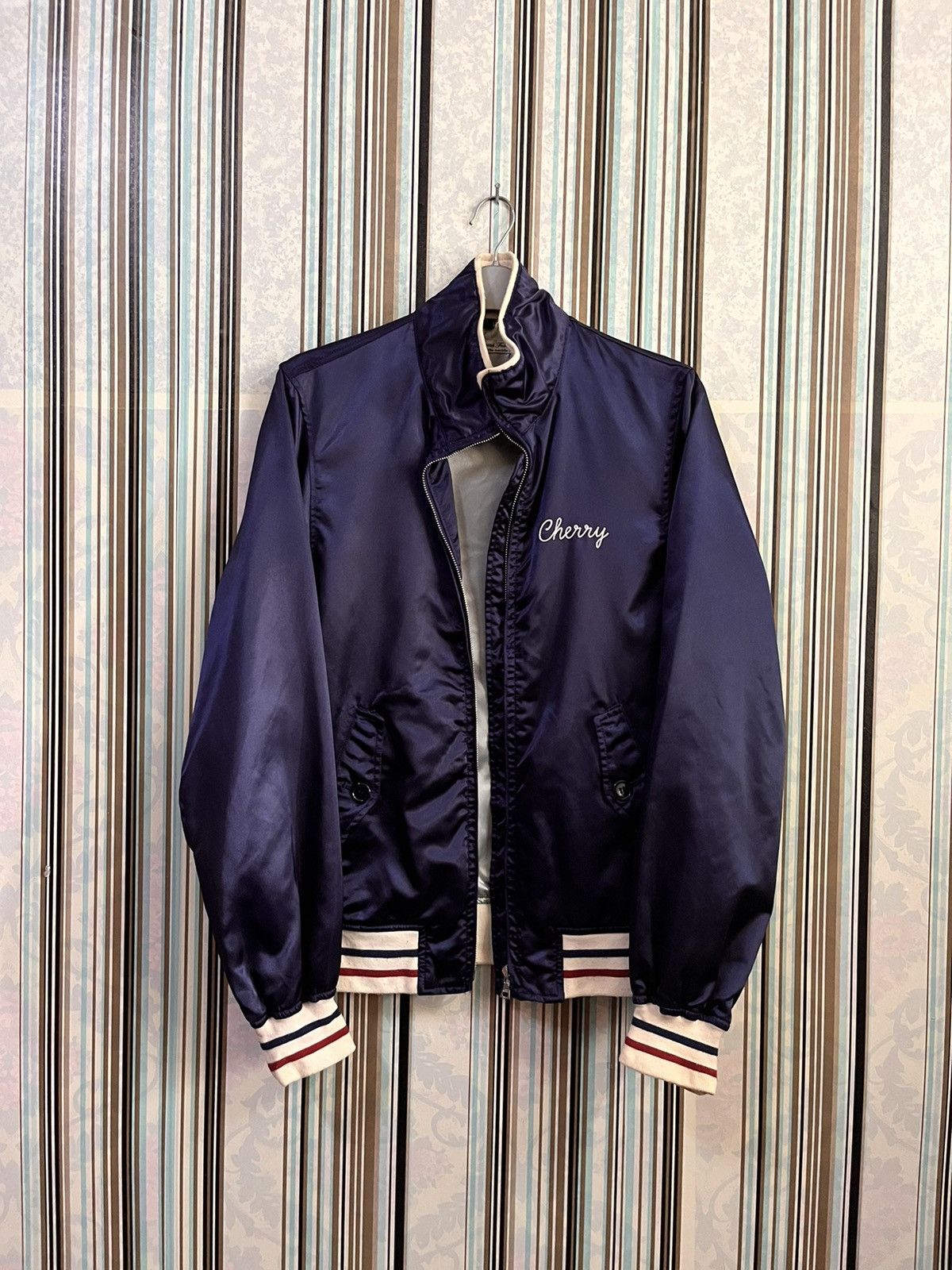 Sasquatchfabrix 2000s wonder worker guerrilla cerry drizzler #A5 Size US S / EU 44-46 / 1 - 3 Thumbnail
