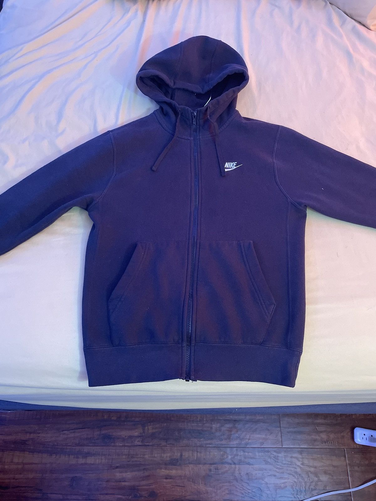 zip up nike black hoodie