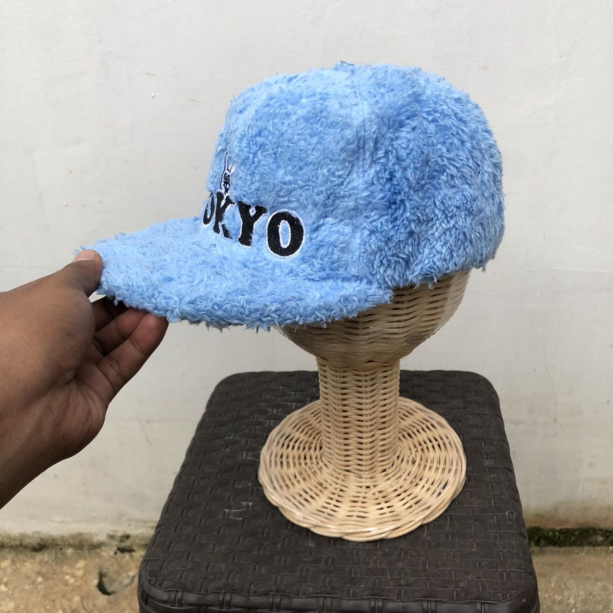 Japanese Brand Y2K Tokyo Hat Faur Faux Fleece Bulky Size ONE SIZE - 3 Thumbnail