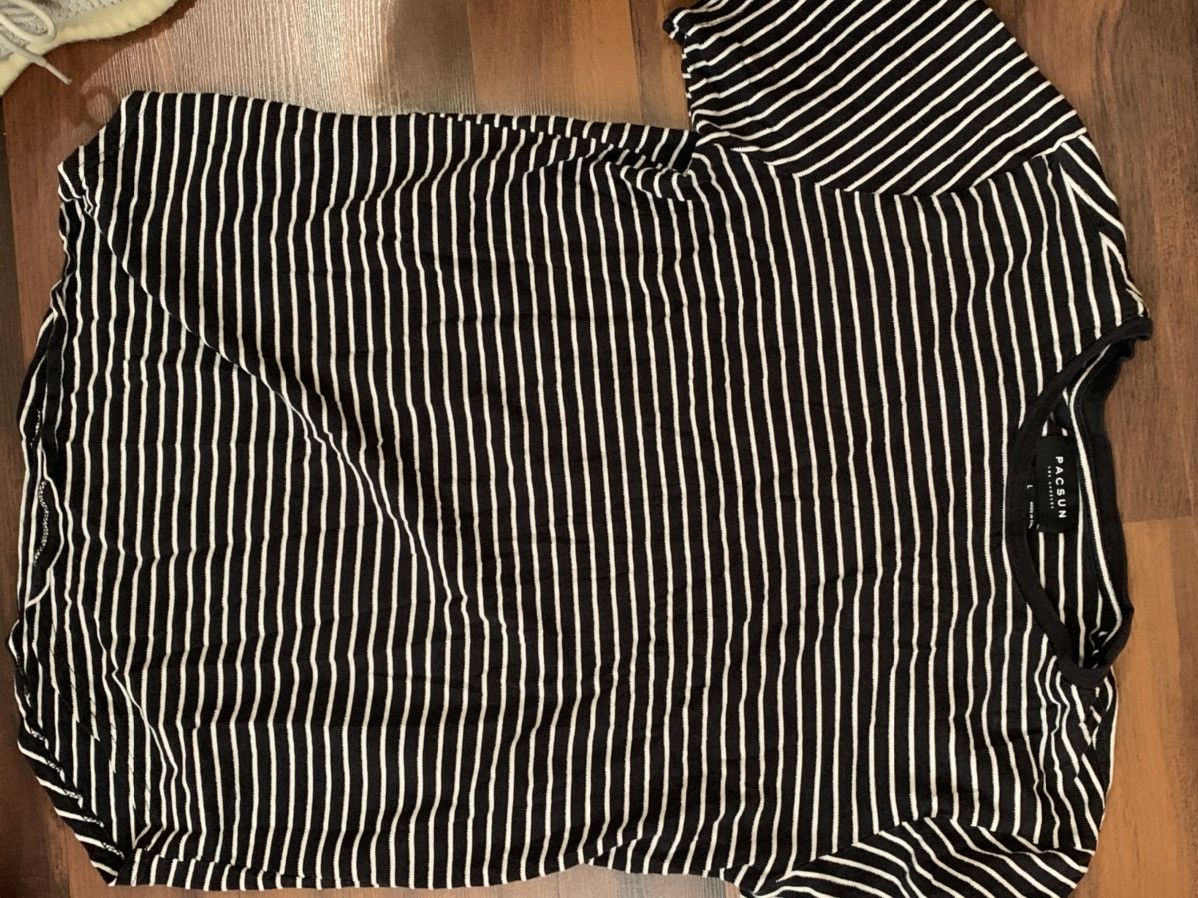 Pacsun Black and white striped tee Size US L / EU 52-54 / 3 - 1 Thumbnail
