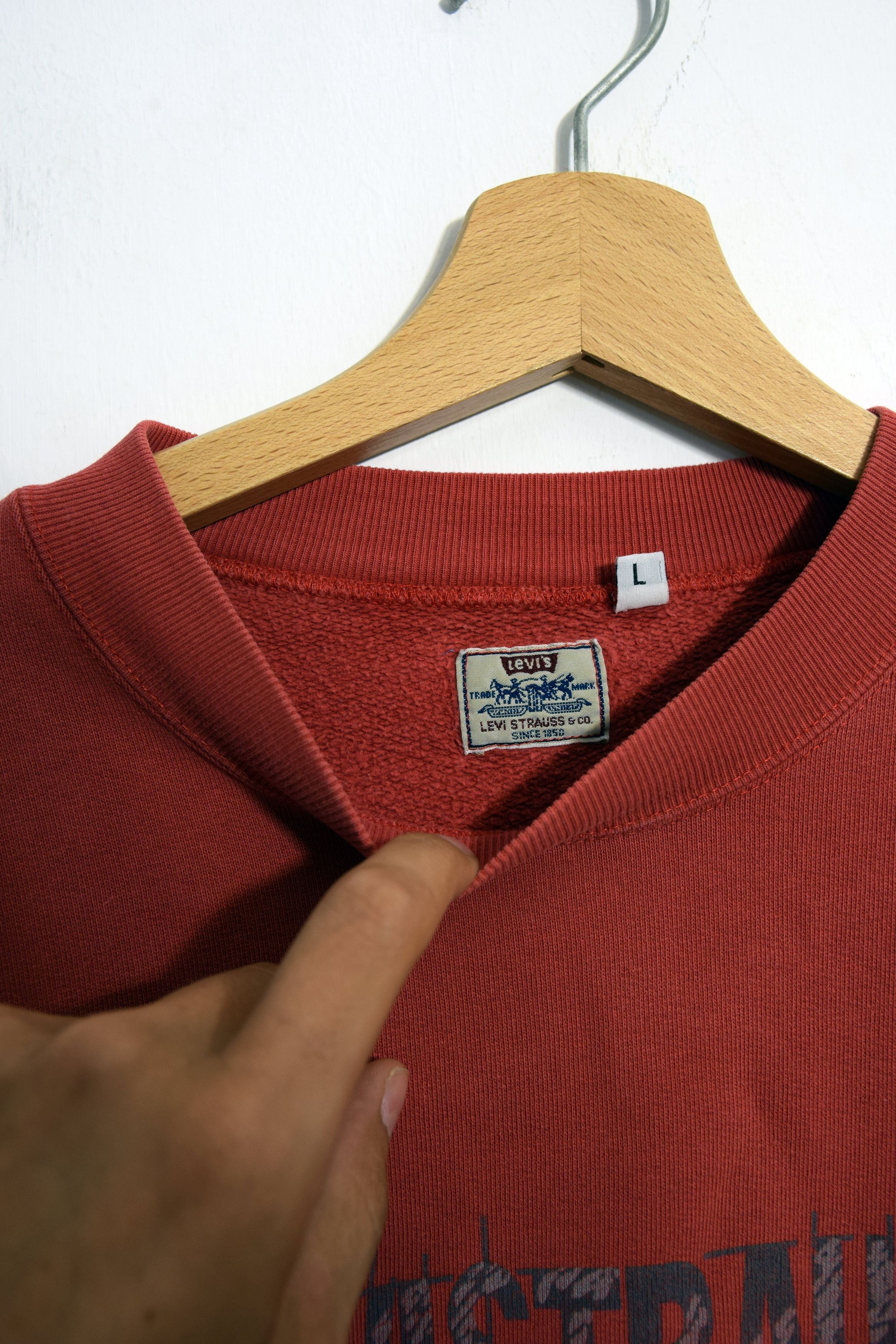 Levi's × Levi's Vintage Clothing × Vintage 90s Logo Levis Strauss Vintage Boxy Crewneck L Size US L / EU 52-54 / 3 - 4 Thumbnail
