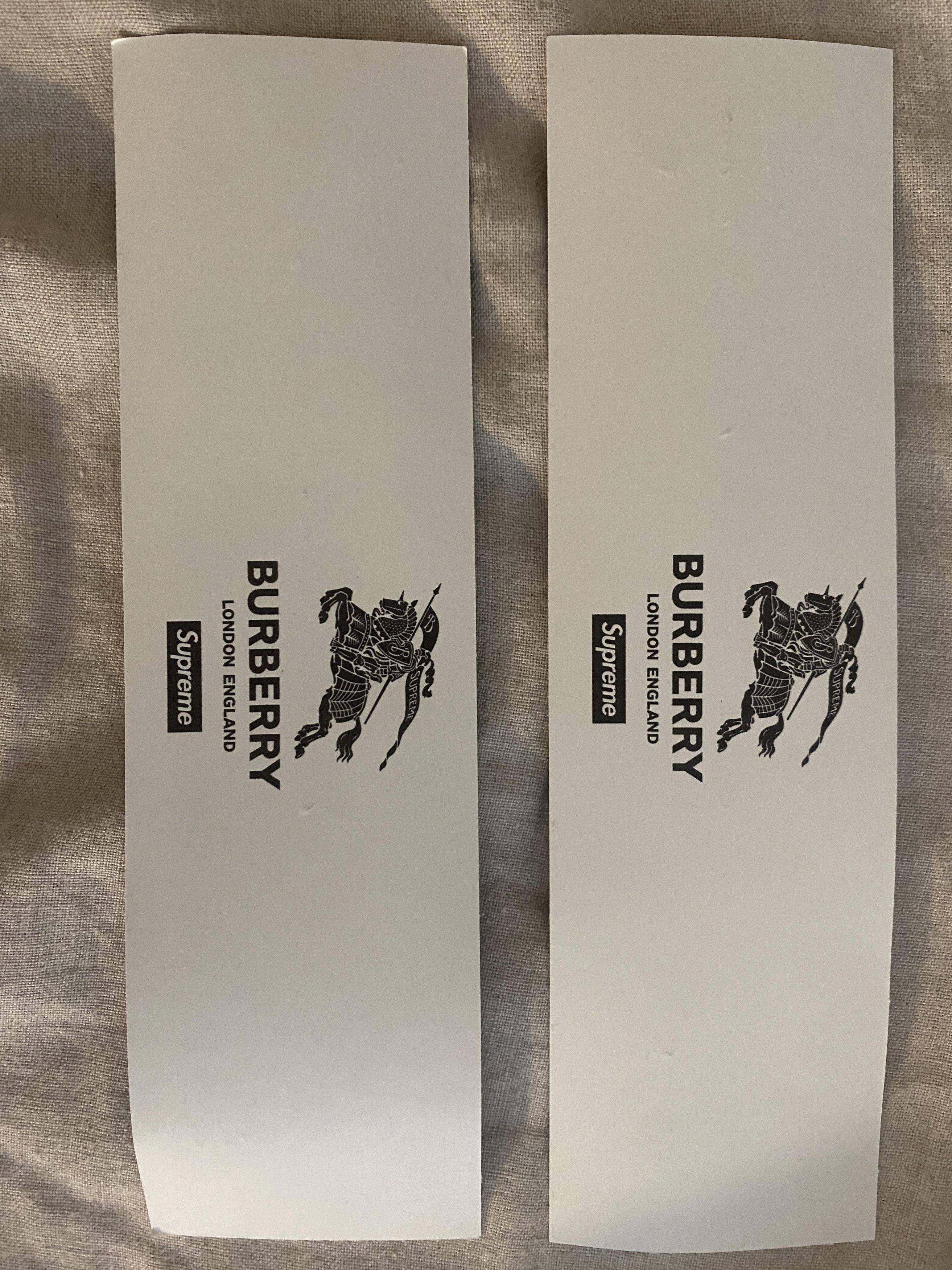 Burberry × Supreme Supreme Beige Burberry Box Logo Sticker (set of 2) Size ONE SIZE - 2 Thumbnail