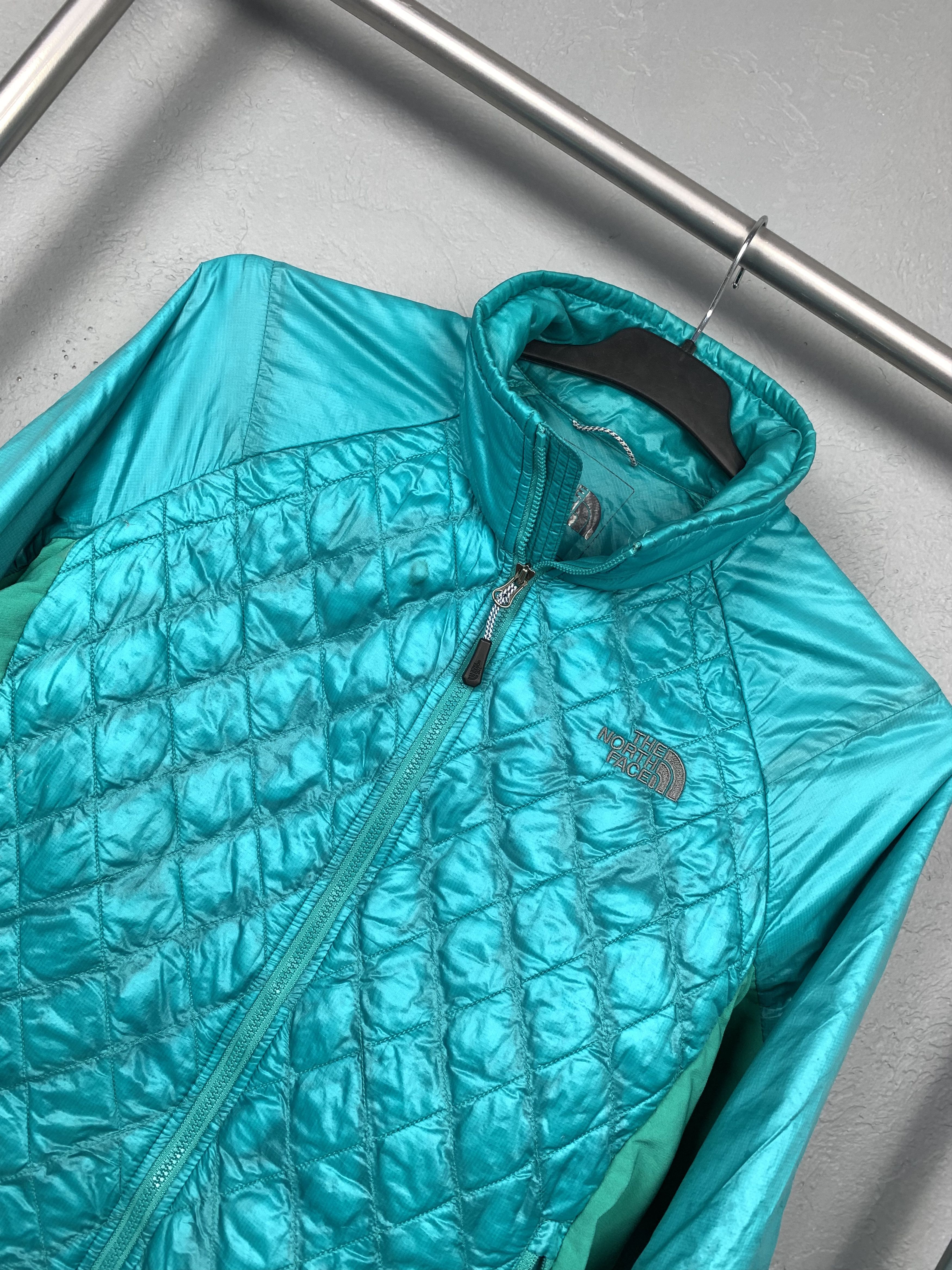 The North Face The North Face Vintage Womens Thermoball Quilted Jacket Size M / US 6-8 / IT 42-44 - 2 Thumbnail