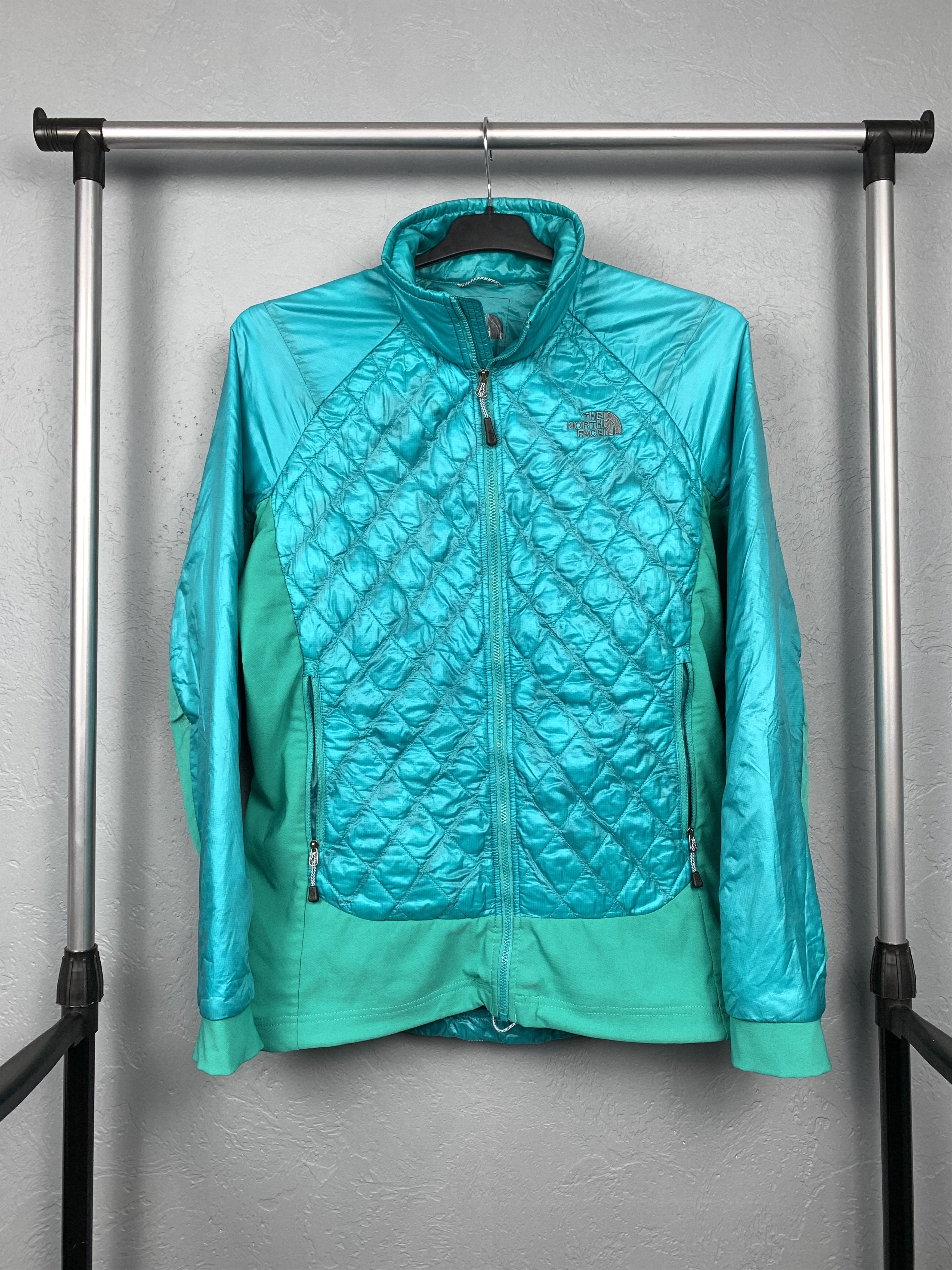 The North Face The North Face Vintage Womens Thermoball Quilted Jacket Size M / US 6-8 / IT 42-44 - 1 Thumbnail