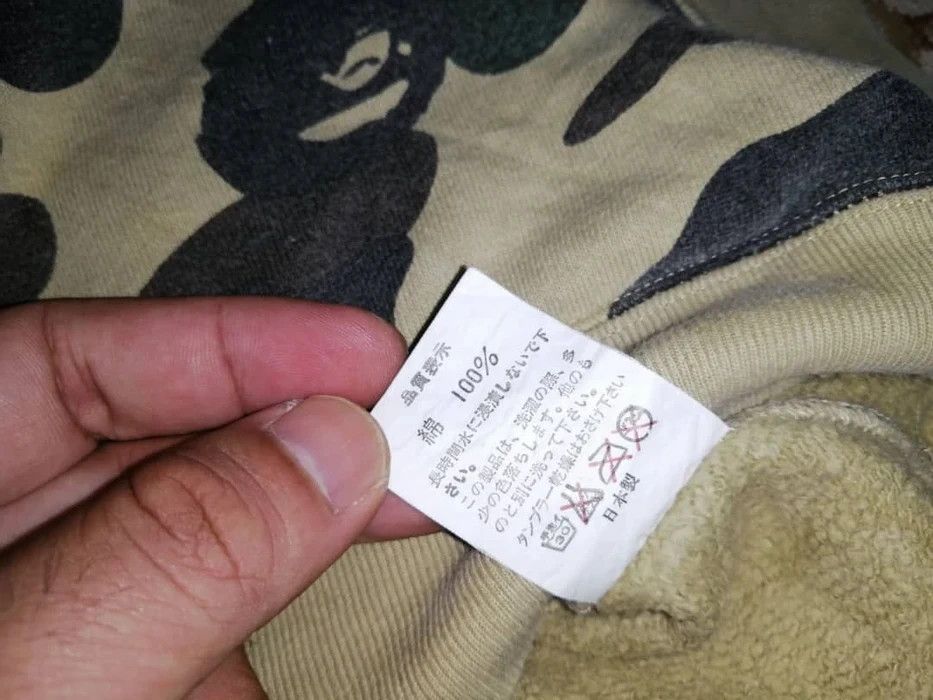 Bape × Vintage 1st Camo Crewneck Size US M / EU 48-50 / 2 - 5 Thumbnail