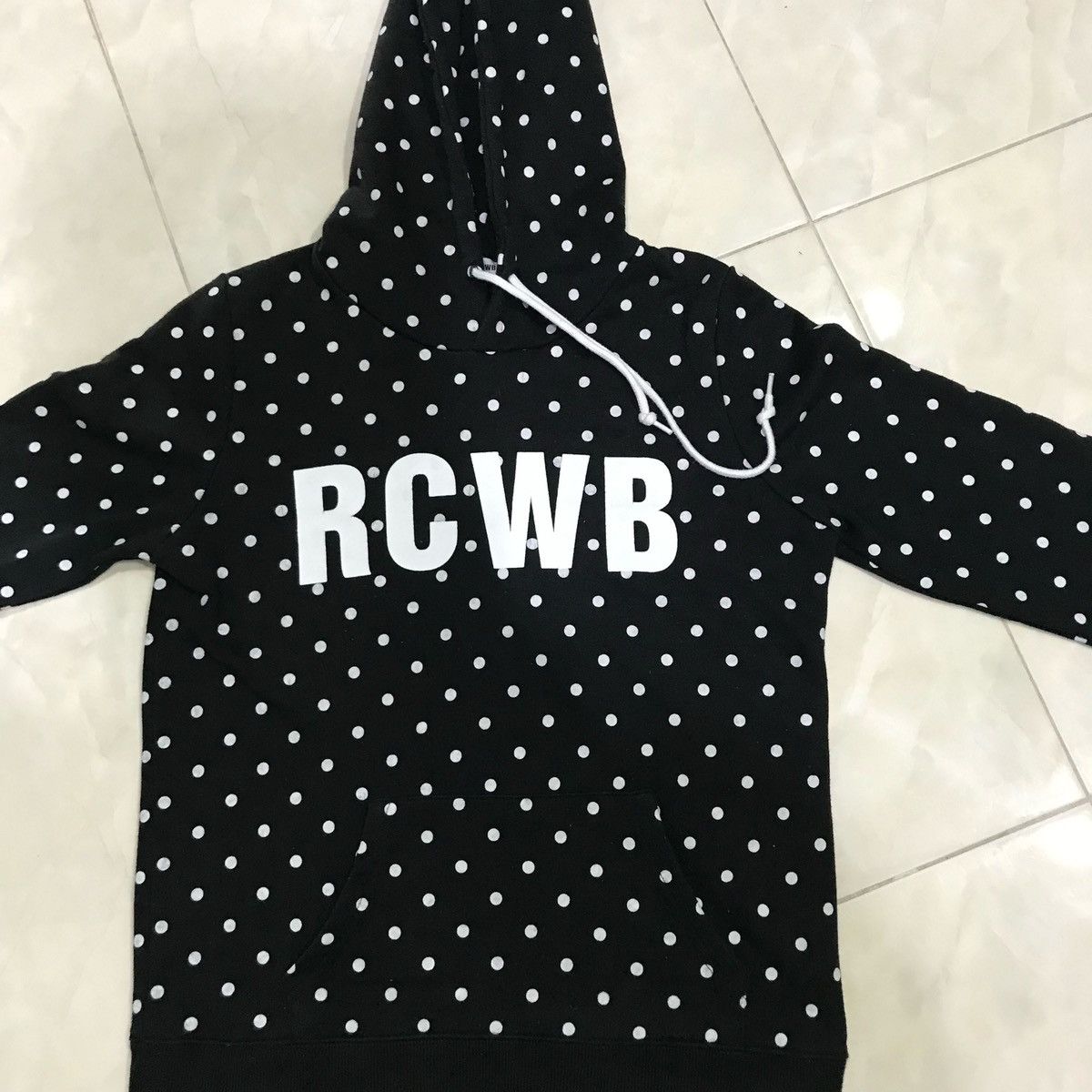 Japanese Brand RCWB Hoodie size M Fits Size S Size US S / EU 44-46 / 1 - 6 Thumbnail
