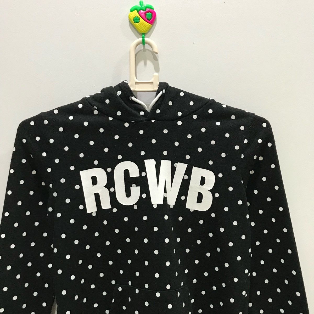 Japanese Brand RCWB Hoodie size M Fits Size S Size US S / EU 44-46 / 1 - 2 Thumbnail