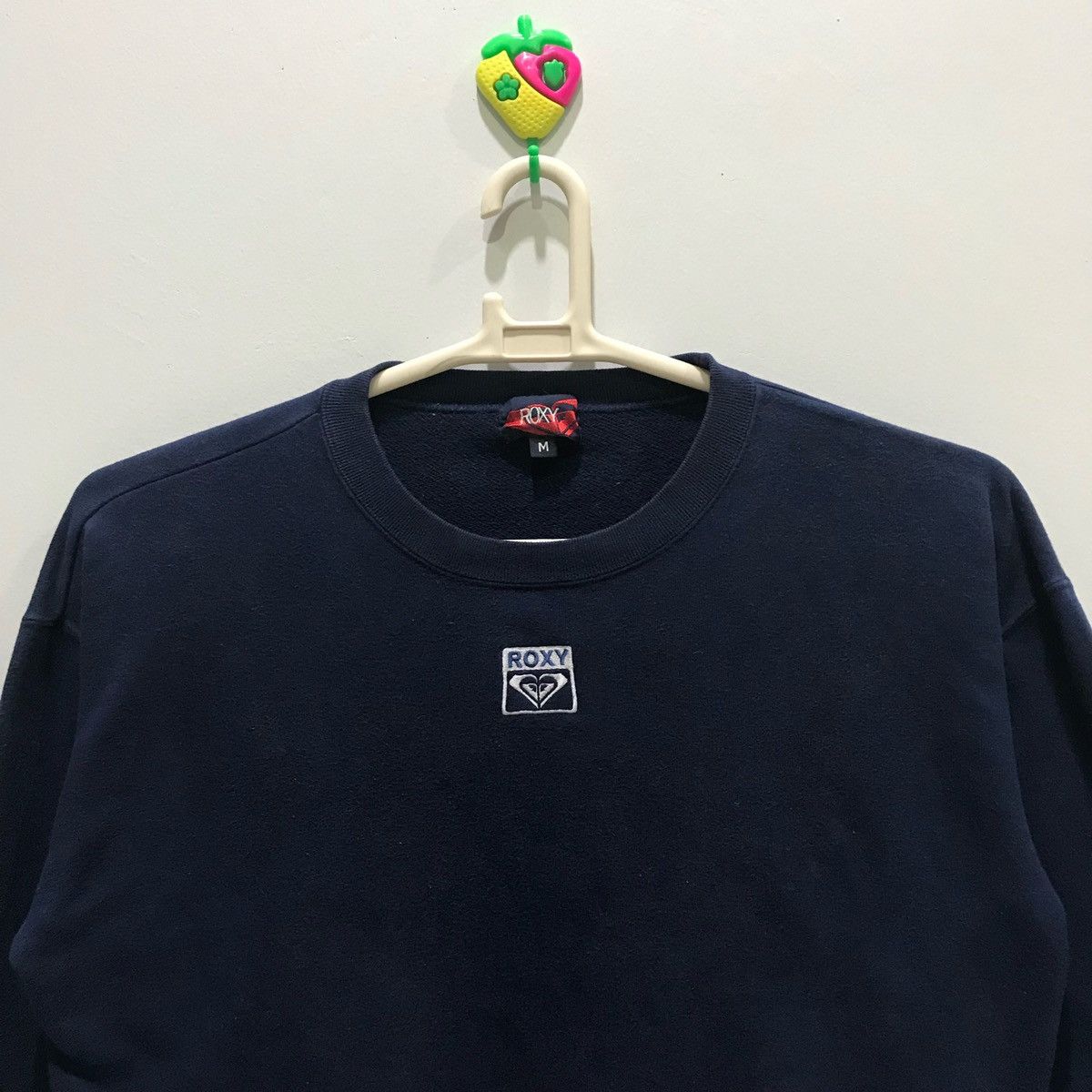 Designer × Japanese Brand ROXY Sweatshirts Size M Fits Size L MADE IN JAPAN Size US L / EU 52-54 / 3 - 2 Thumbnail