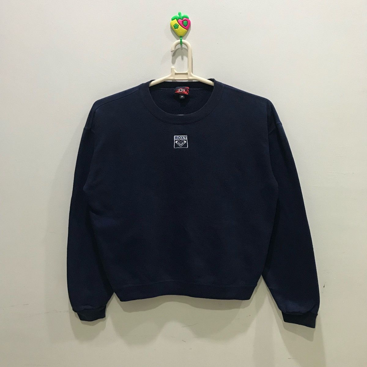 Designer × Japanese Brand ROXY Sweatshirts Size M Fits Size L MADE IN JAPAN Size US L / EU 52-54 / 3 - 1 Thumbnail