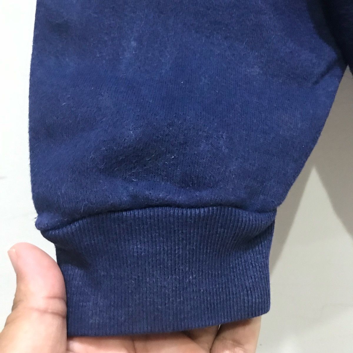 Designer × Japanese Brand ROXY Sweatshirts Size M Fits Size L MADE IN JAPAN Size US L / EU 52-54 / 3 - 4 Thumbnail