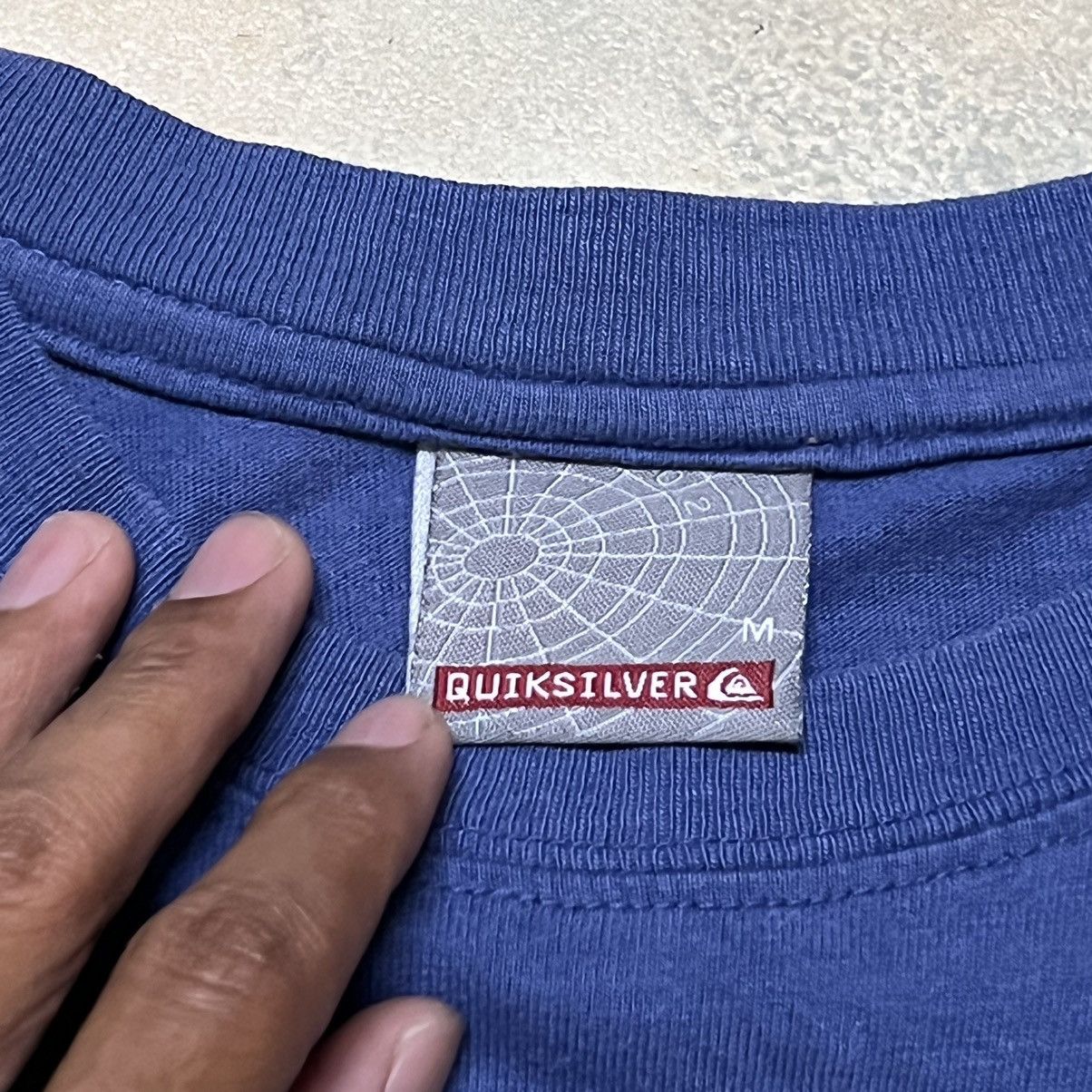 Quiksilver Vintage Quiksilver Big Logo T Shirt Size US M / EU 48-50 / 2 - 7 Thumbnail