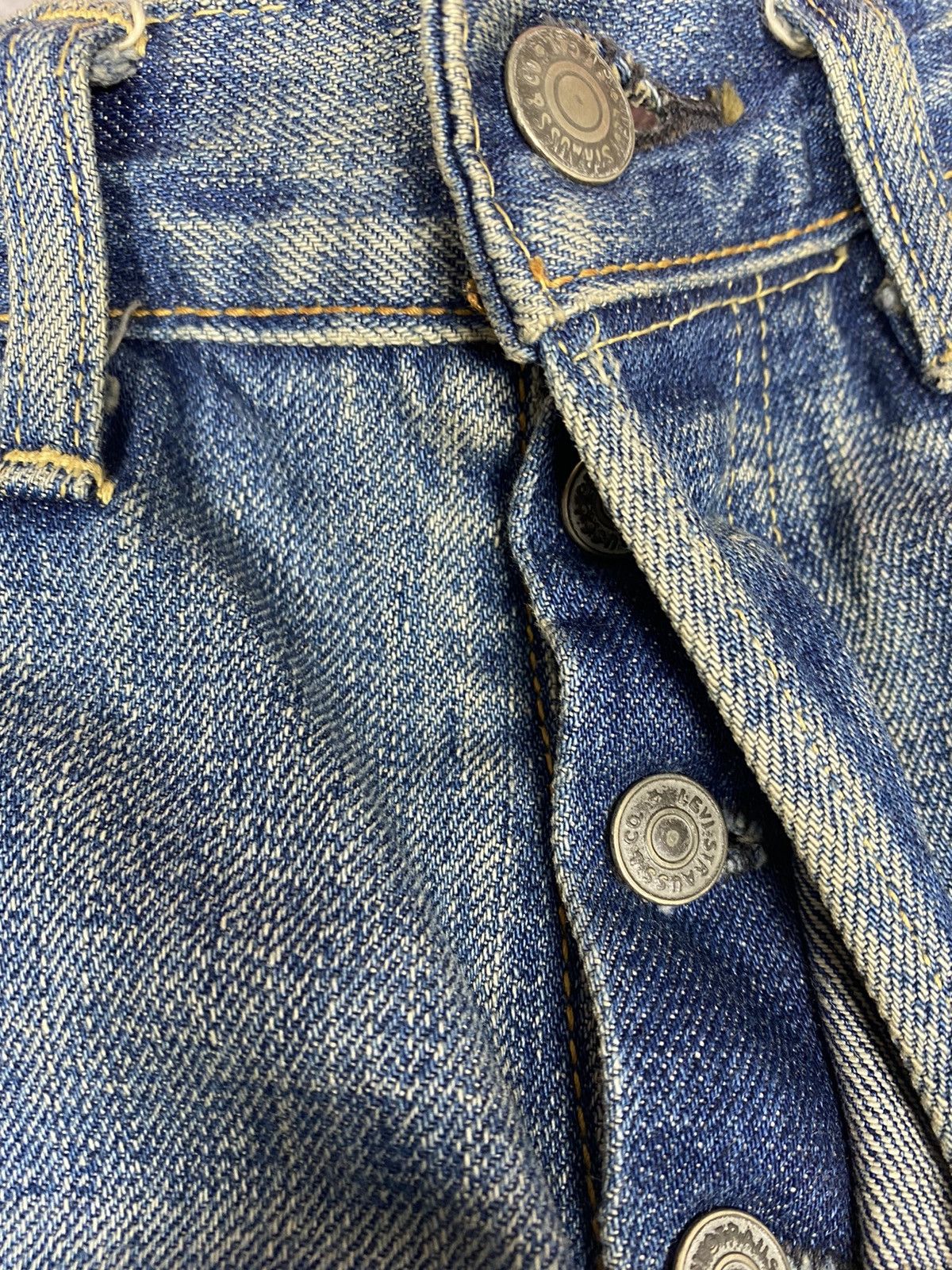 Futura Vintage Levi’s 501 x Futura. S0184 Size US 30 / EU 46 - 7 Thumbnail