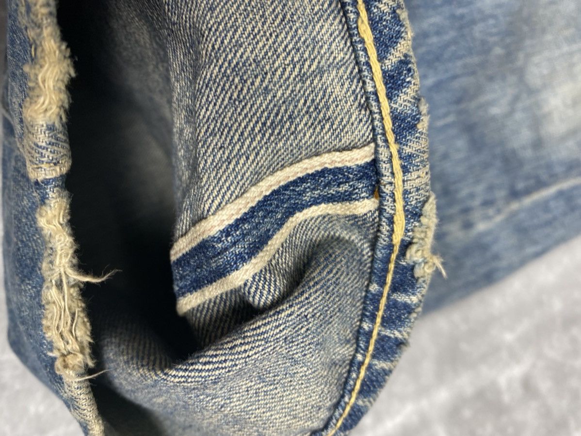 Futura Vintage Levi’s 501 x Futura. S0184 Size US 30 / EU 46 - 9 Thumbnail