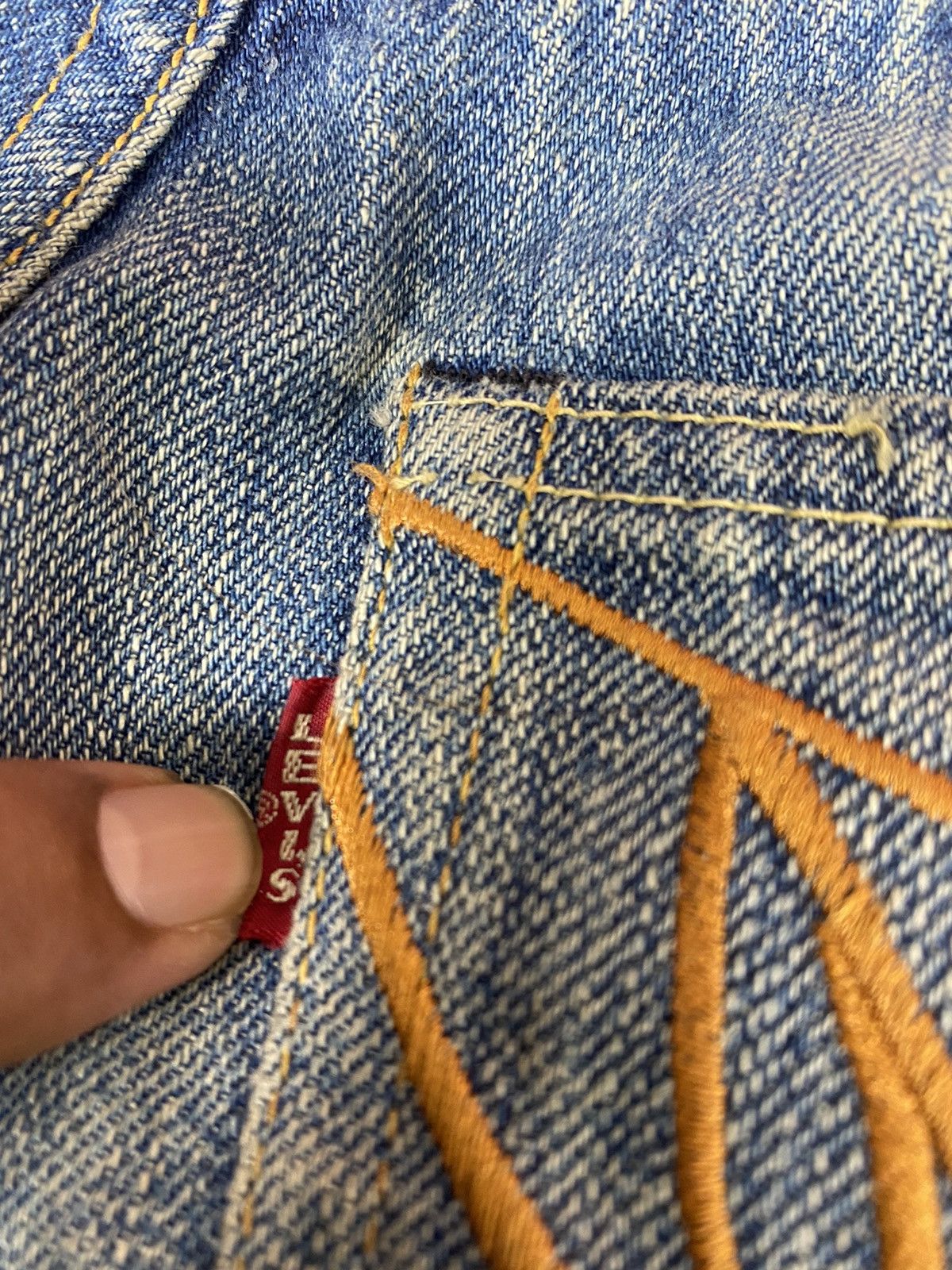 Vintage Levi's 501 x Futura. S0184