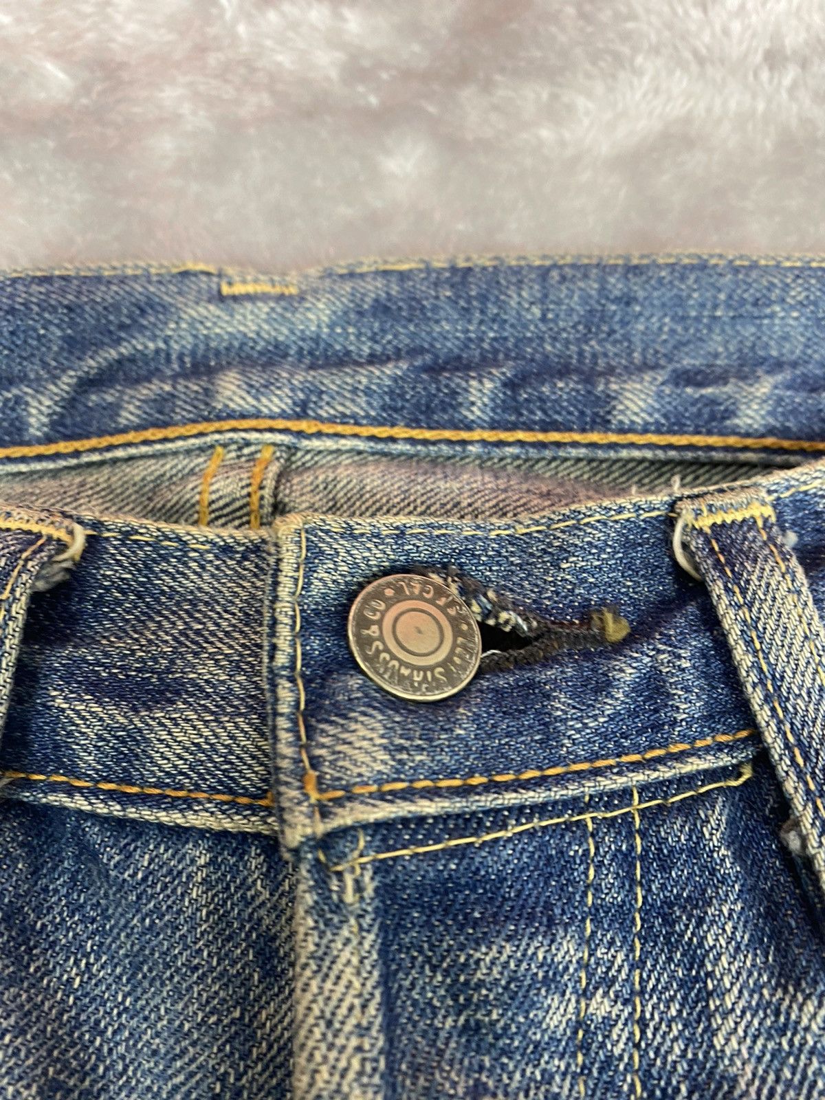 Futura Vintage Levi’s 501 x Futura. S0184 Size US 30 / EU 46 - 6 Thumbnail