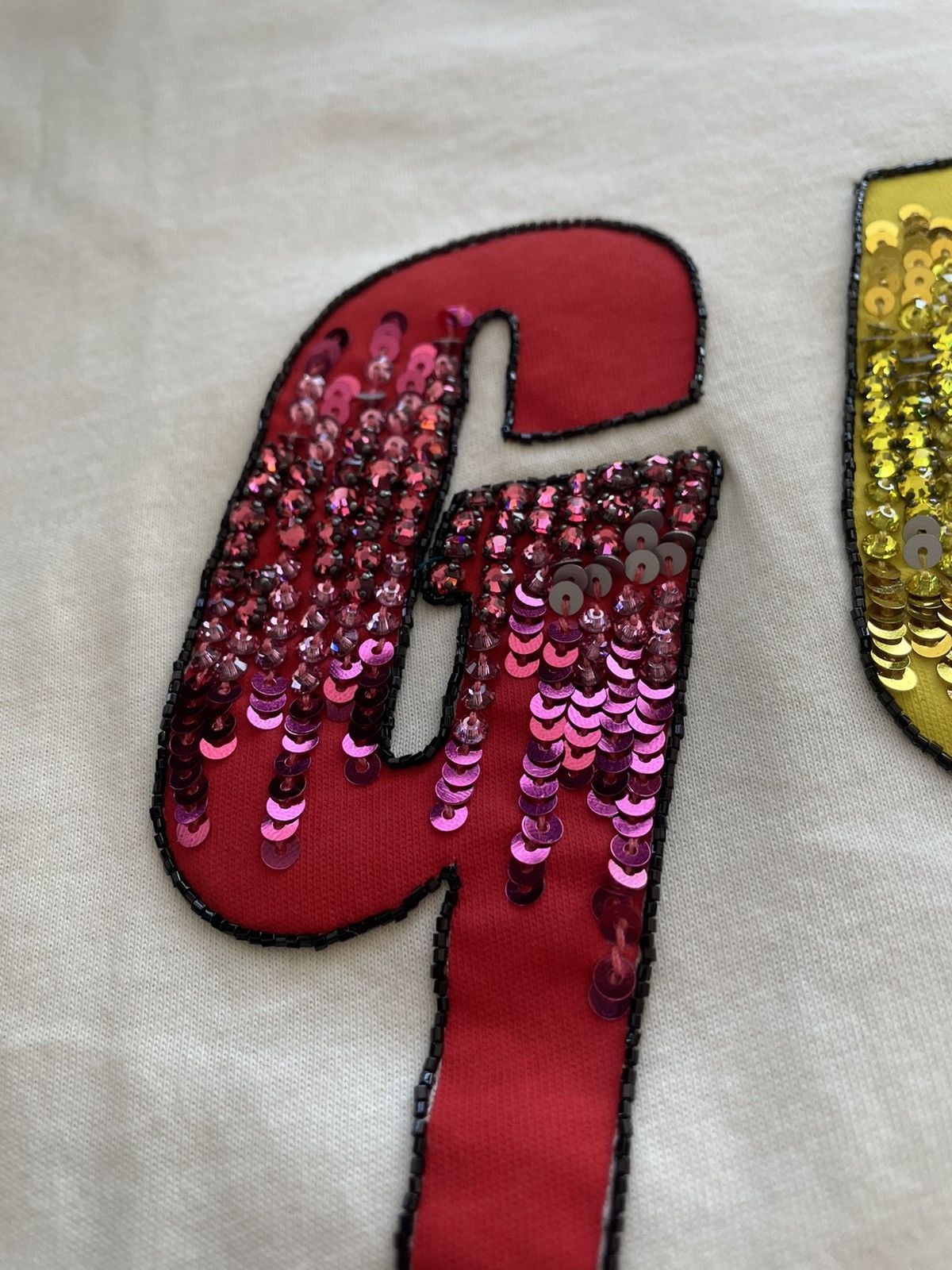 Gucci Extremely Rare Super Runway Gucci Logo Tee Size US L / EU 52-54 / 3 - 12 Thumbnail