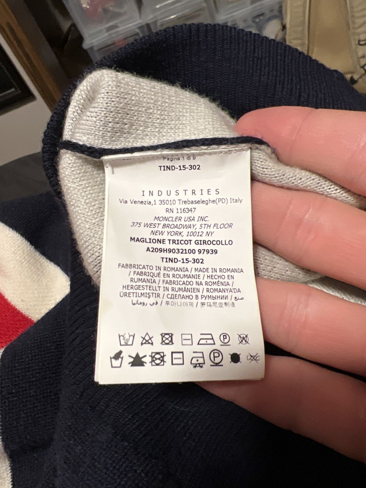 Moncler Moncler sweater/crew neck Size US XL / EU 56 / 4 - 5 Thumbnail
