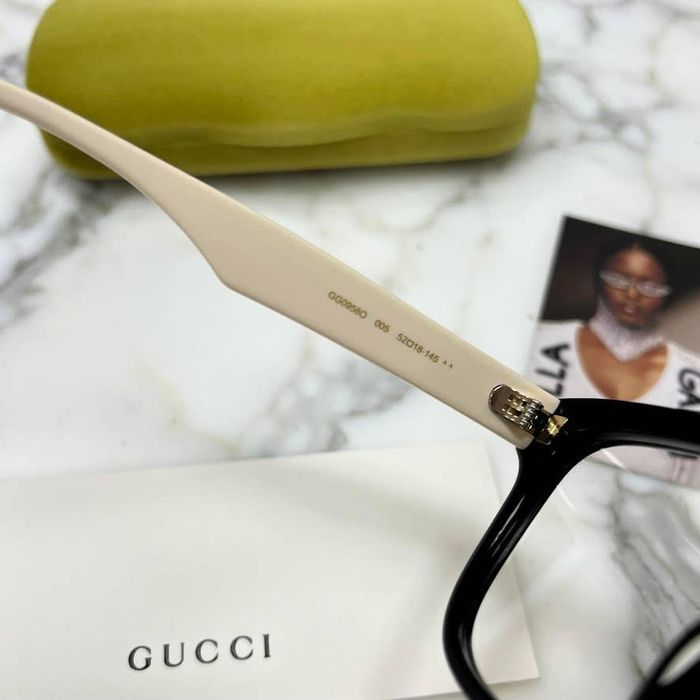 Authentic Gucci Frame GG00990 005 Kering eyewear White With