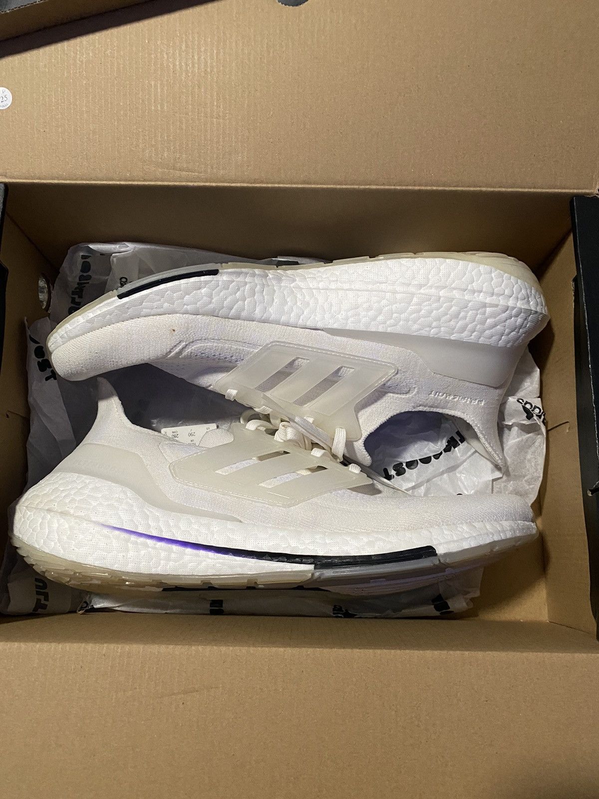 ultraboost 21 triple white