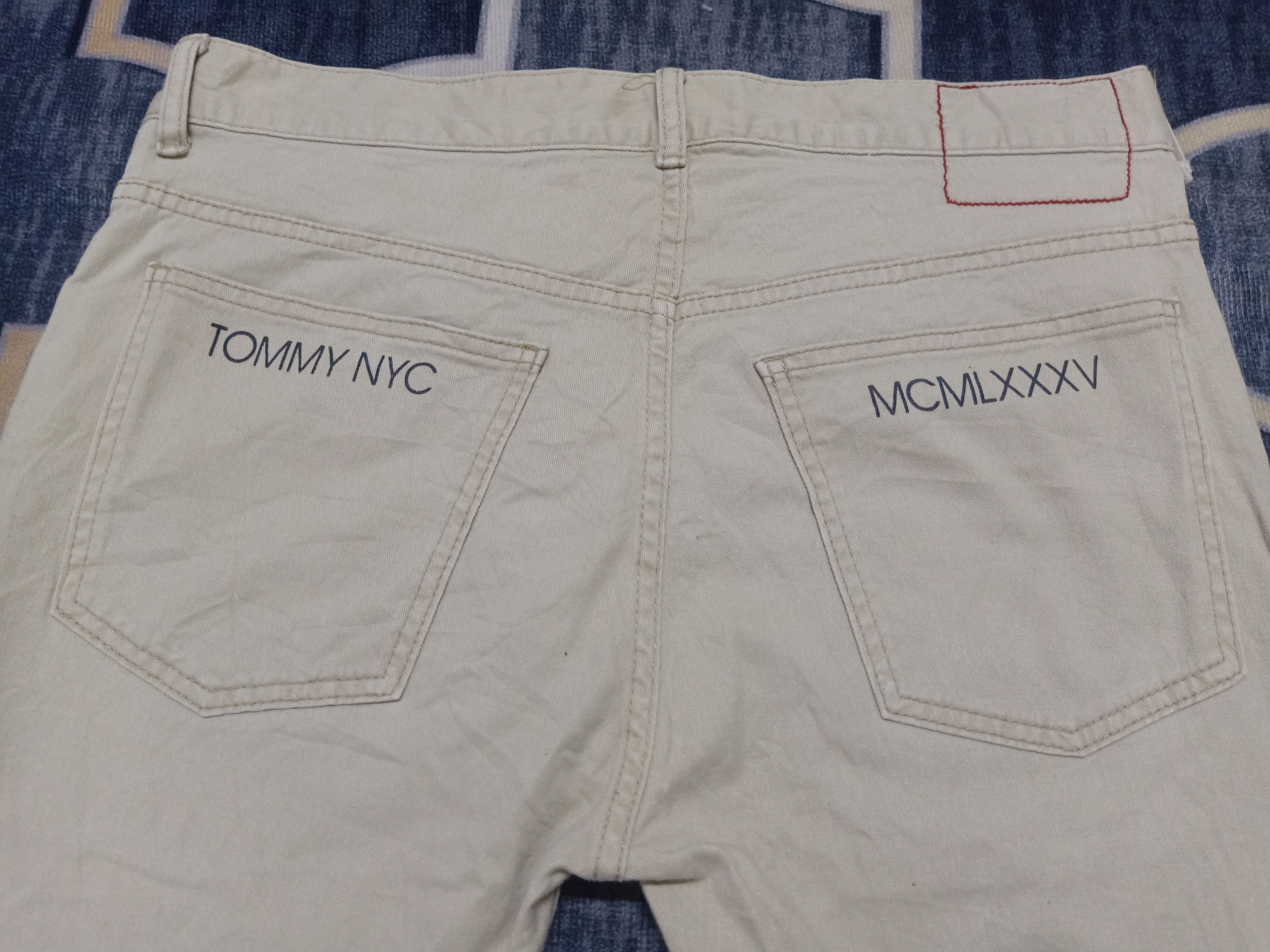 Designer × Tommy Hilfiger Tommy NYC Paint Splatter Designer skinny Khakis Size US 34 / EU 50 - 5 Thumbnail
