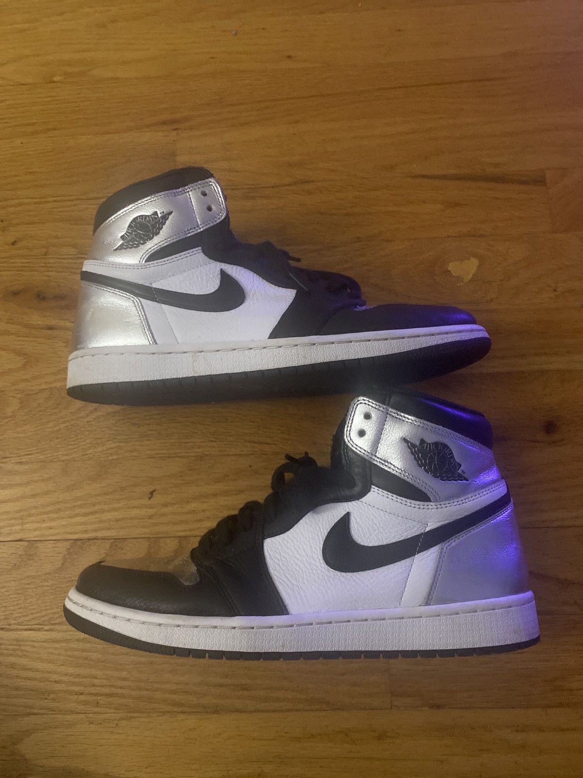 jordan 1 silver toe