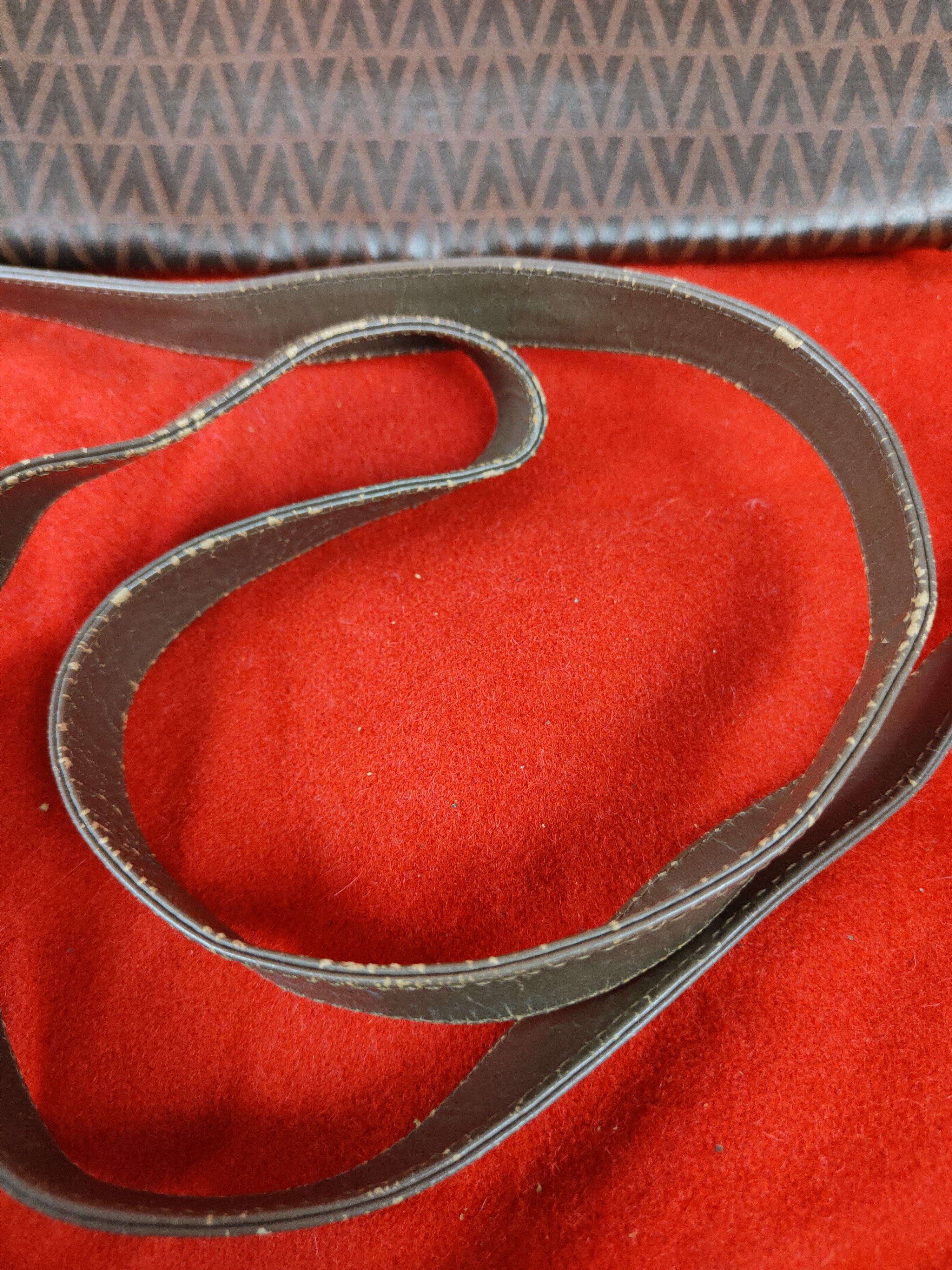 Mario Valentino Mario Valentino vintage monogram Sling Bag #SB016 Size ONE SIZE - 9 Thumbnail